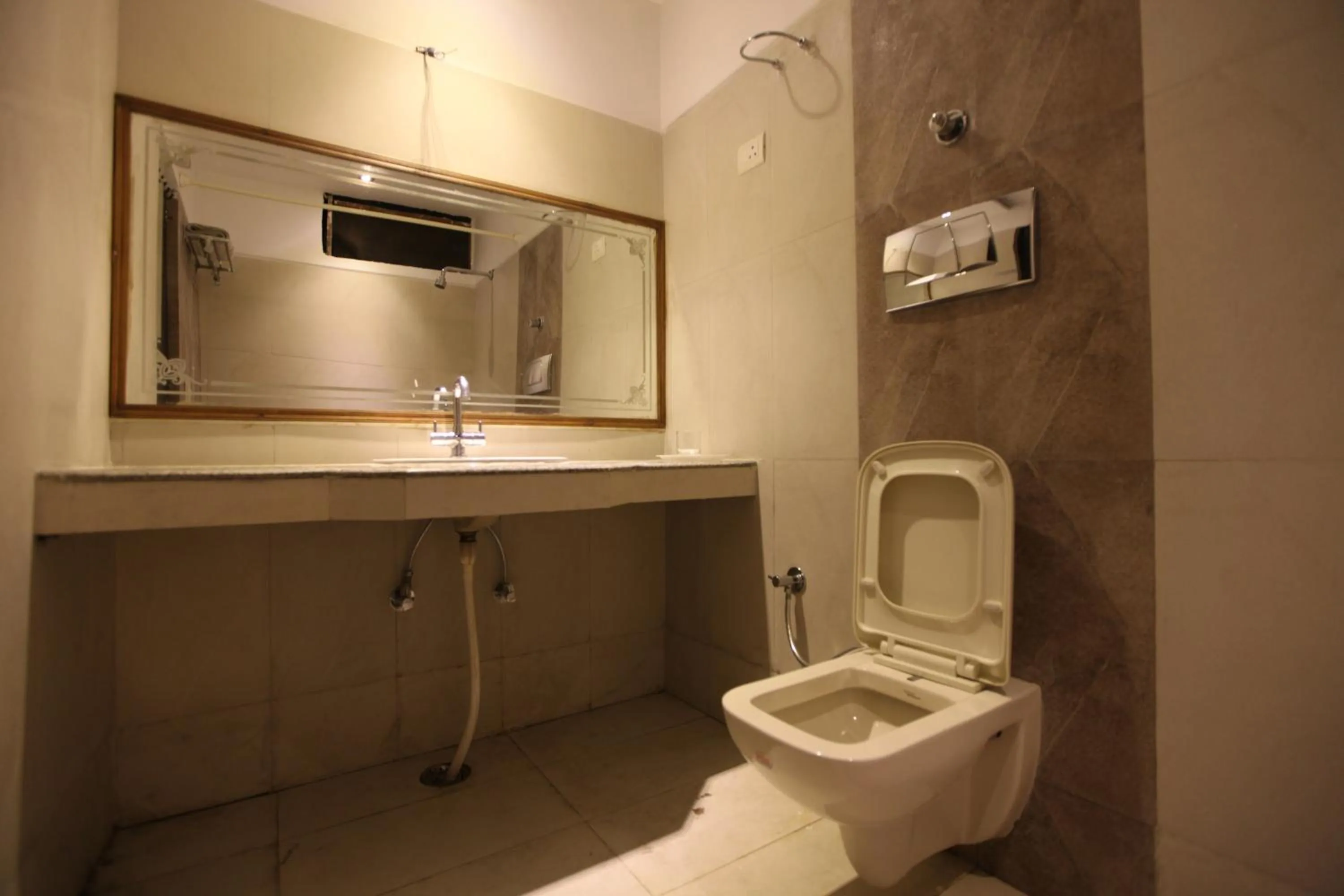 Bathroom in Hotel Landmark - Centre of City Chandigarh
