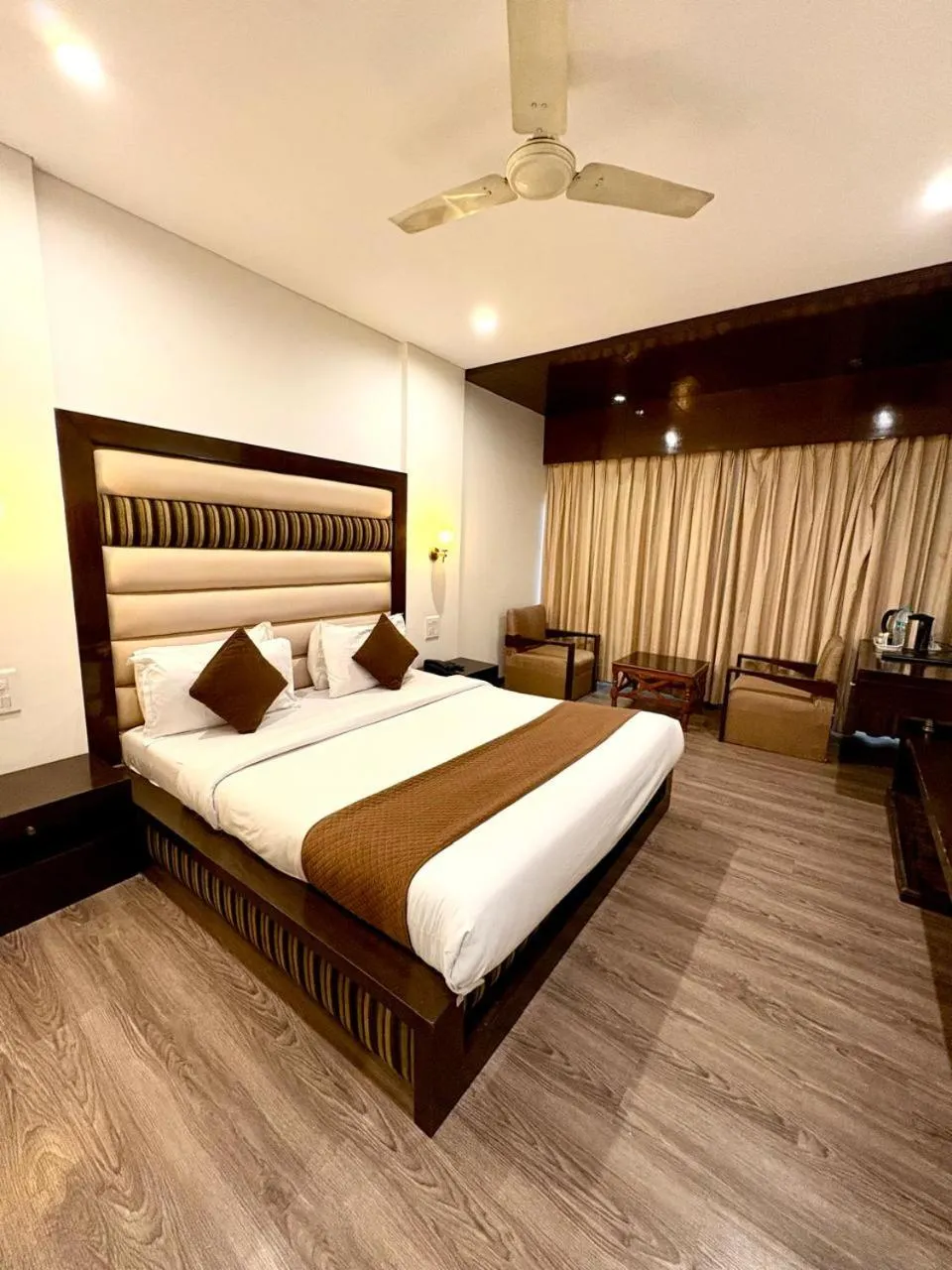 Bedroom, Bed in Hotel Landmark - Centre of City Chandigarh