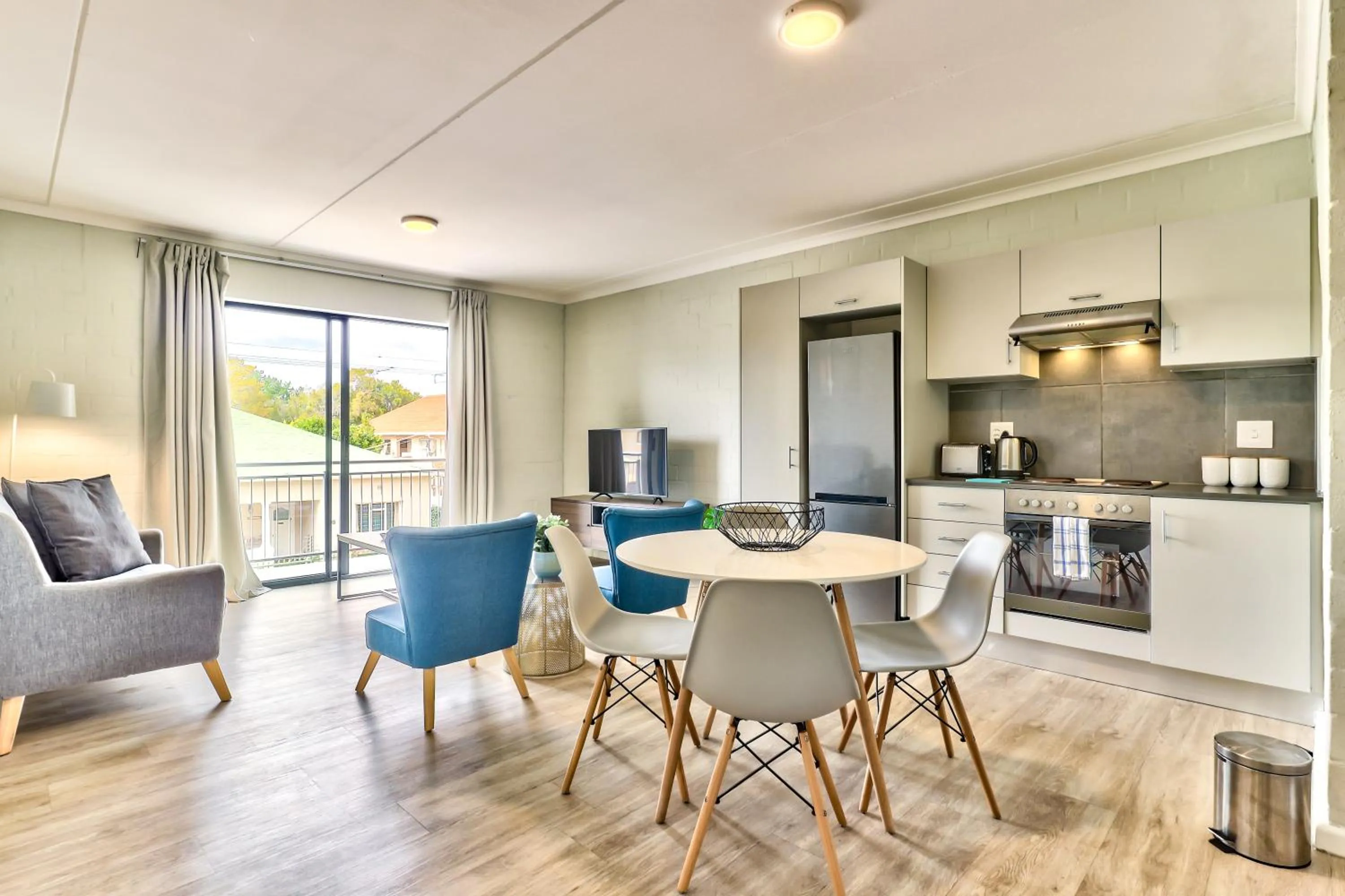 Kitchen or kitchenette in WINK Aparthotel Eaton Square