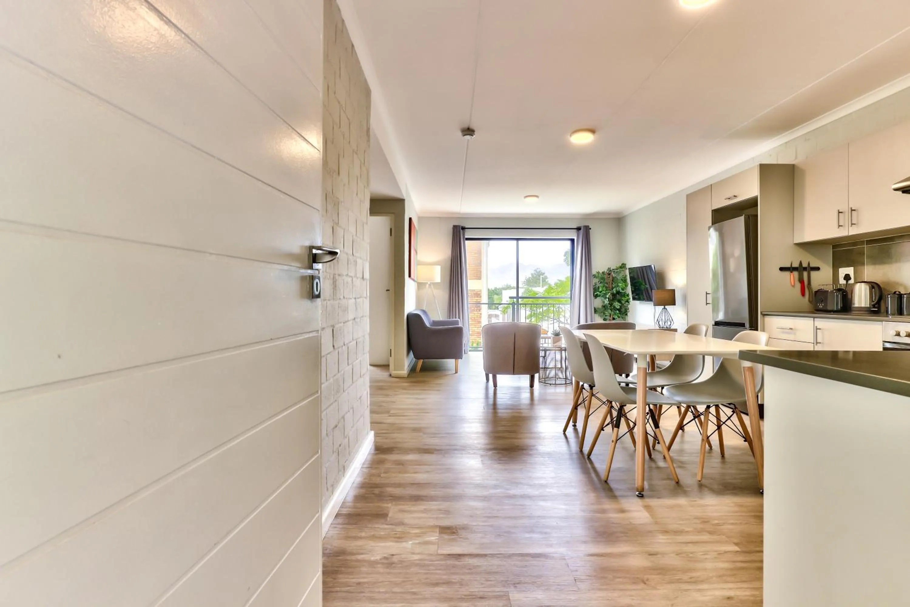 Kitchen or kitchenette in WINK Aparthotel Eaton Square