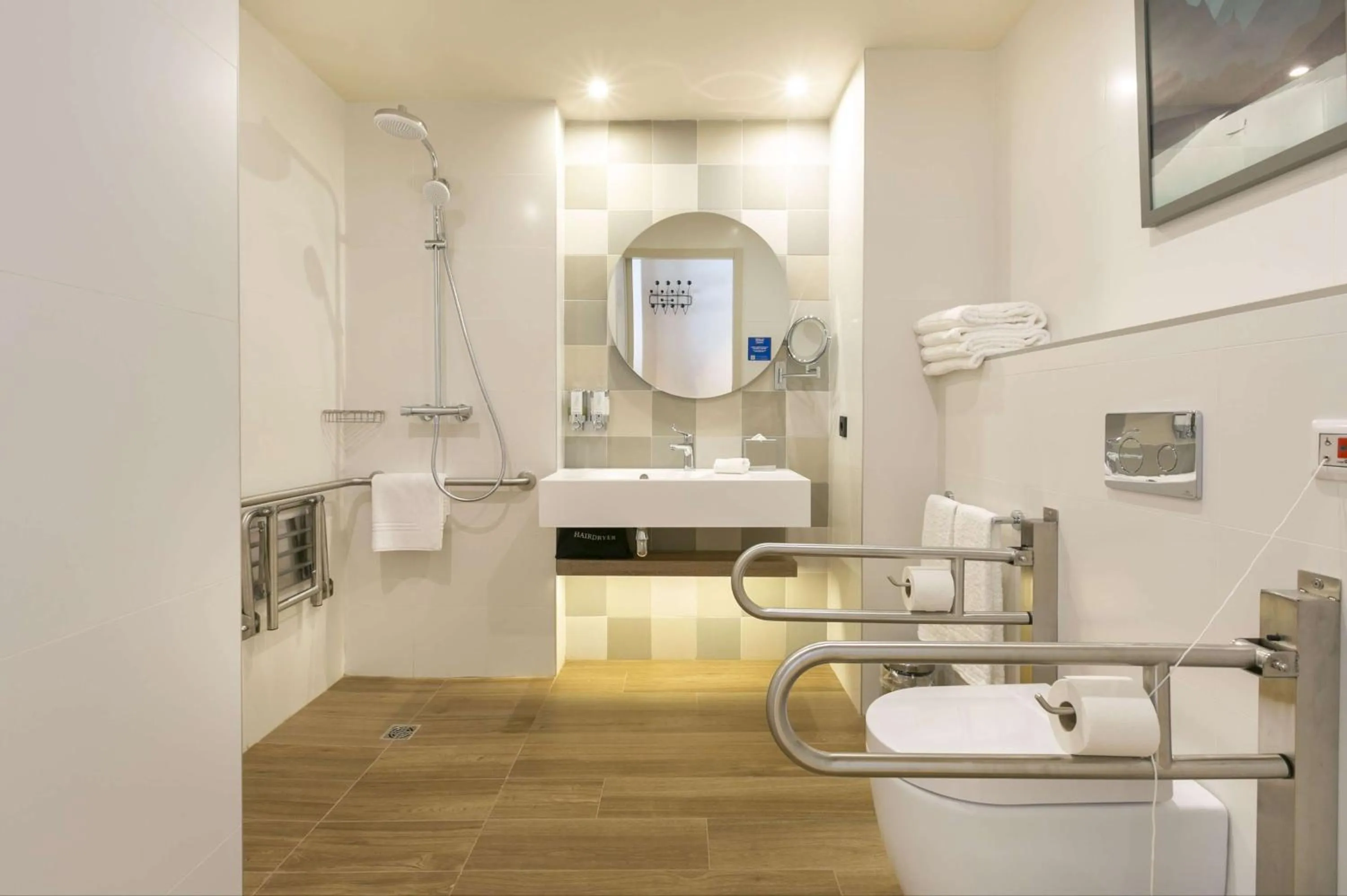 Bathroom in Hampton By Hilton Alcobendas Madrid