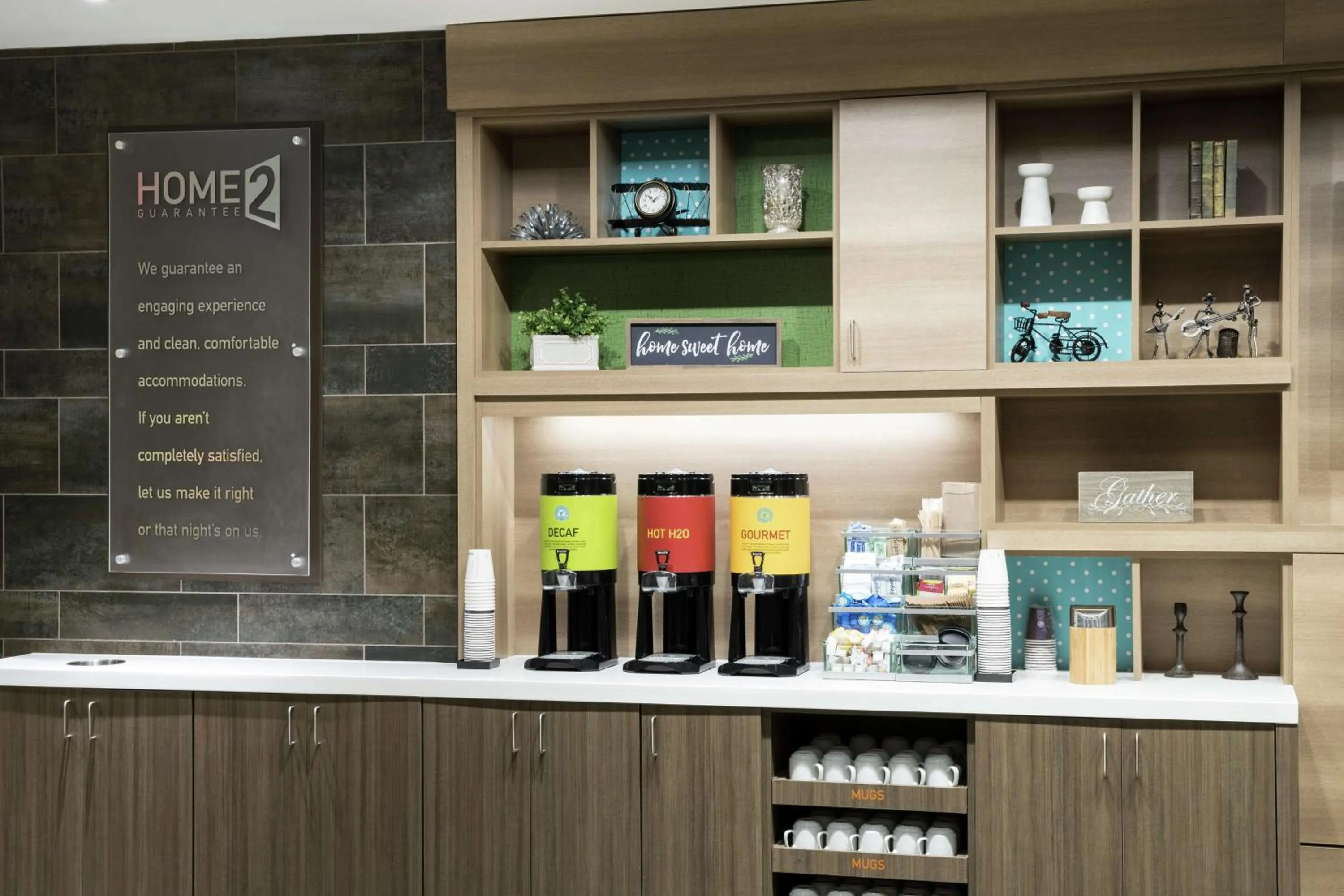 Breakfast in Home2 Suites By Hilton Jacksonville Airport