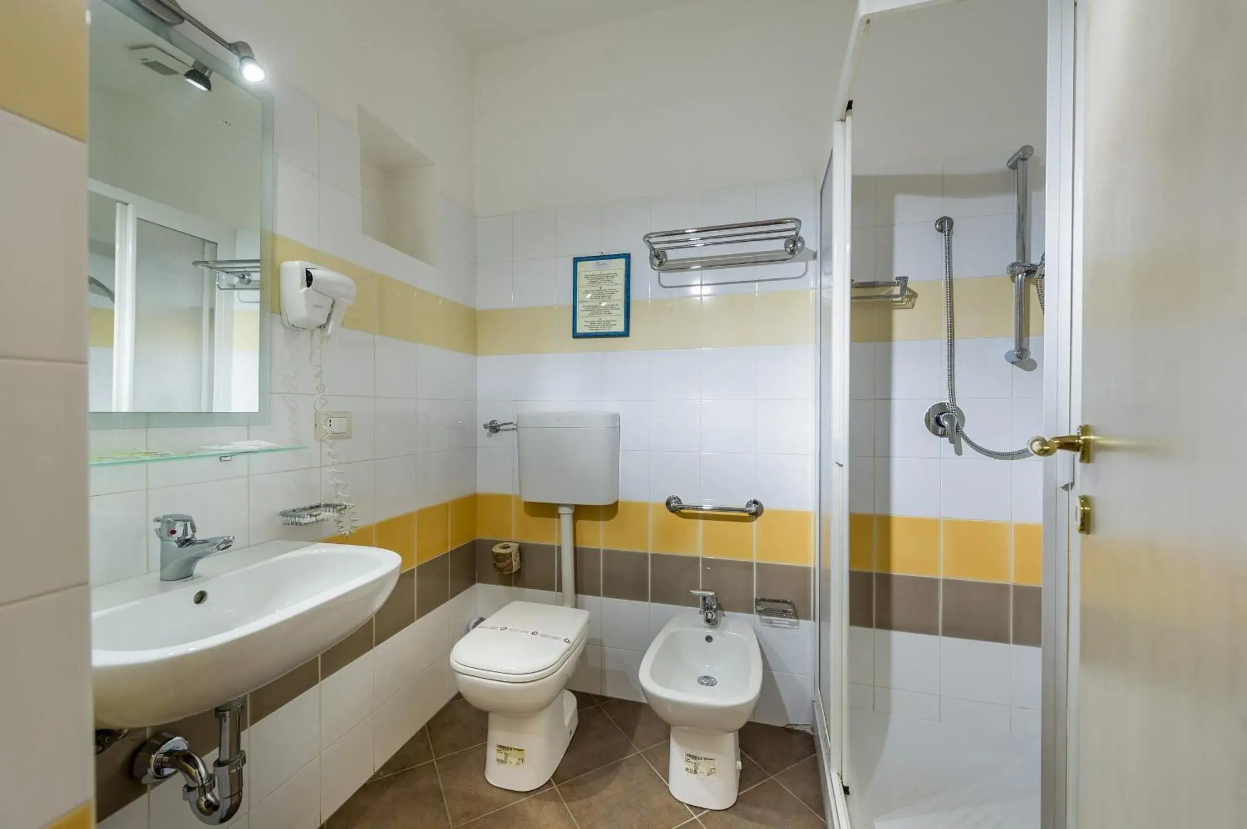 Double or Twin Room - single occupancy in Badia Rooms & Breakfast Double or Twin Room - single occupancy in Badia Rooms & Breakfast