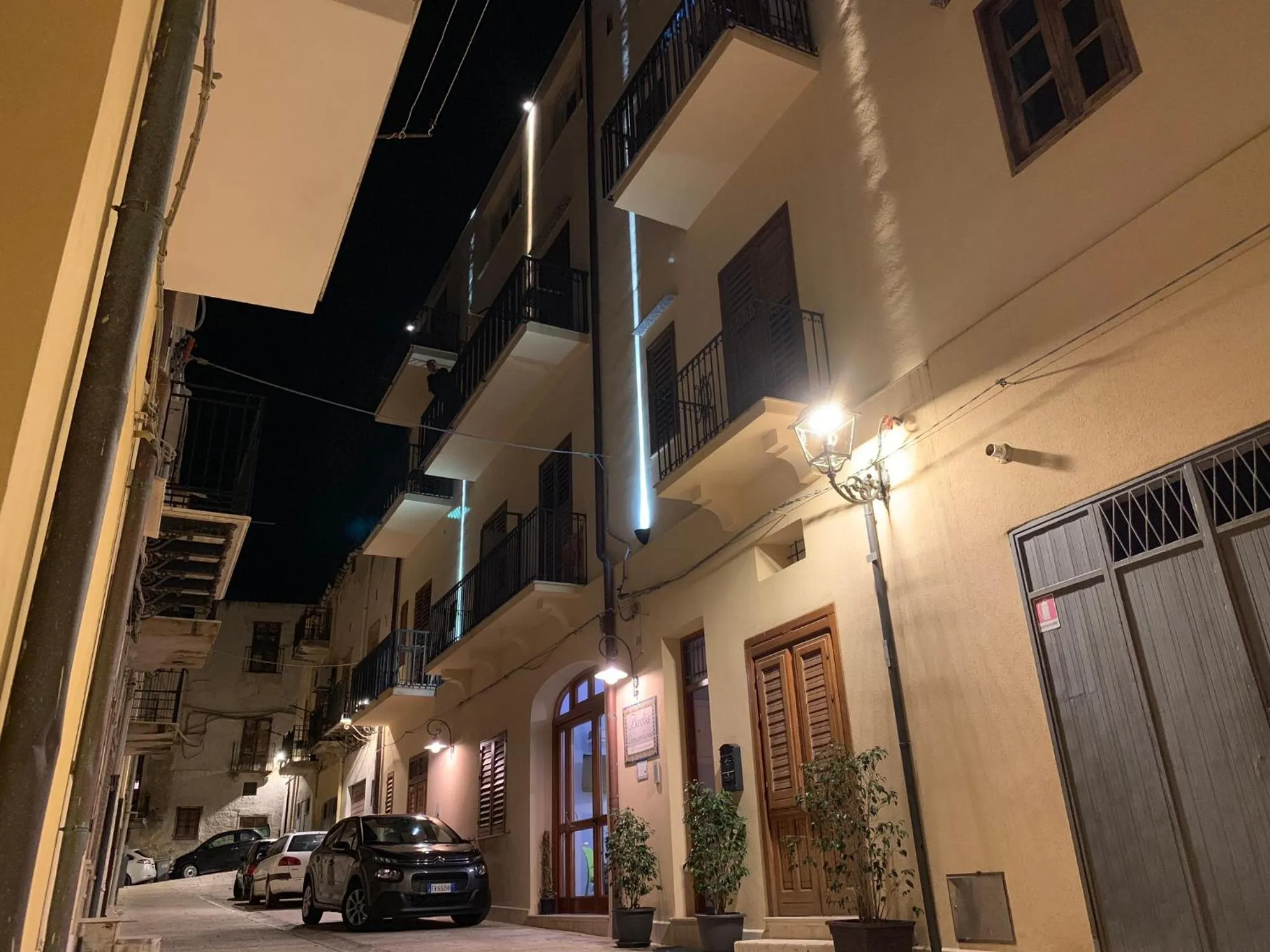 Property building in Badia Rooms & Breakfast