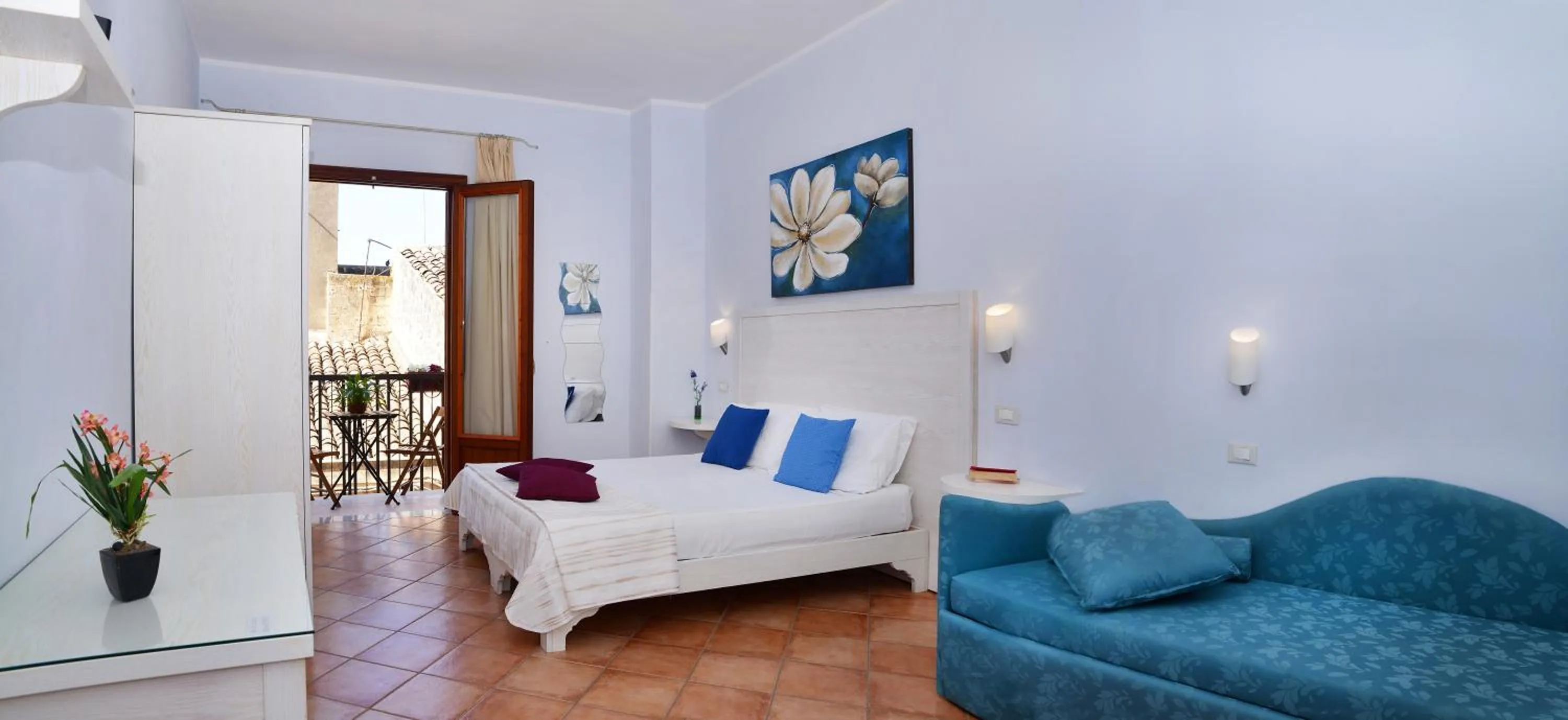 Living room, Bed in Badia Rooms & Breakfast