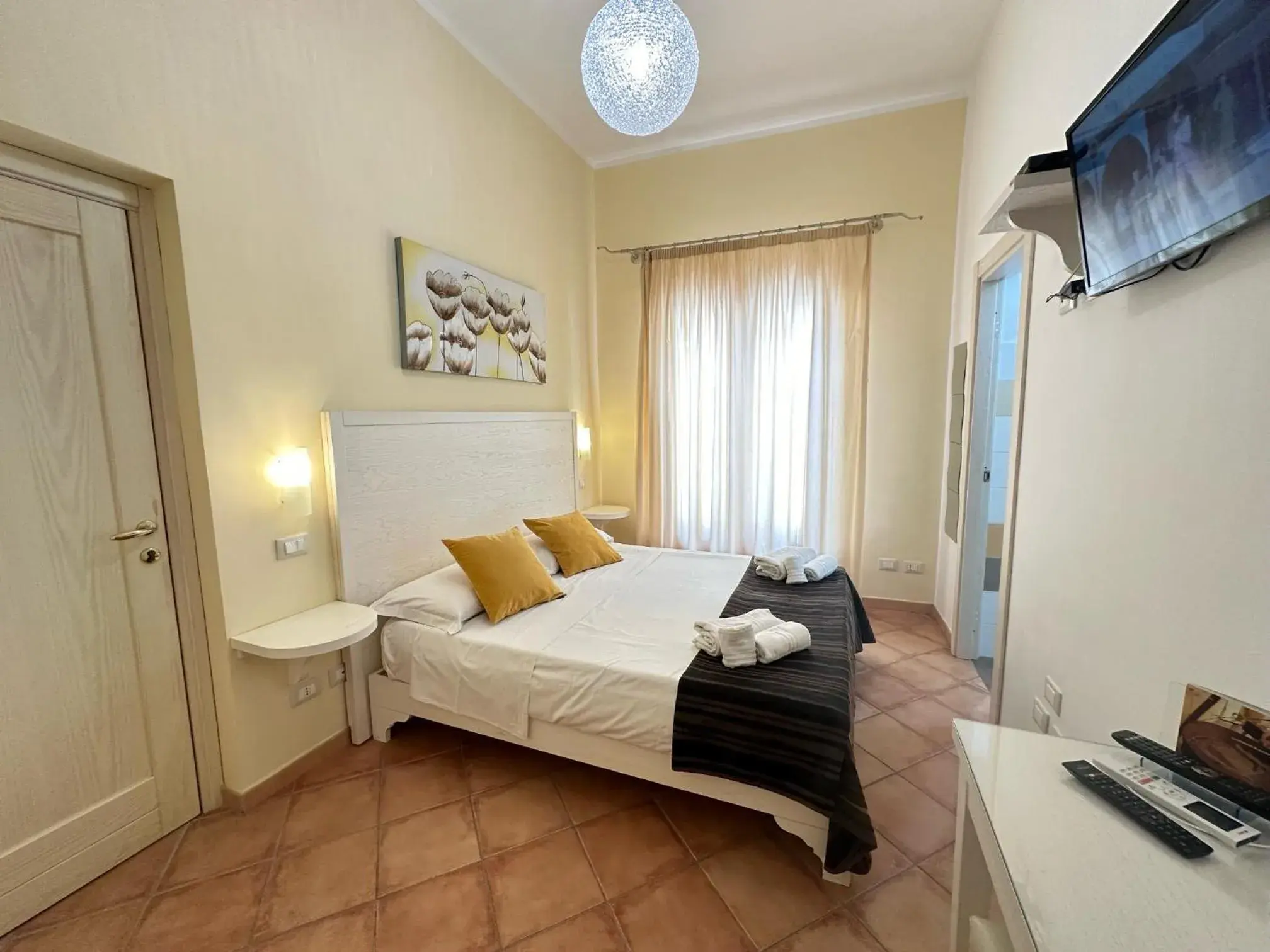 Double or Twin Room - single occupancy in Badia Rooms & Breakfast Double or Twin Room - single occupancy in Badia Rooms & Breakfast