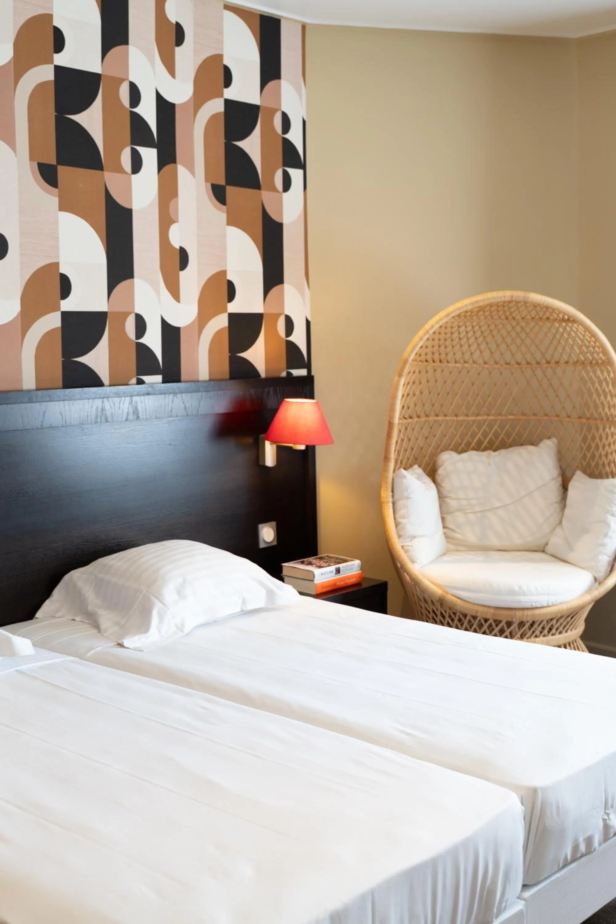 Bed in Hôtel Comté de Nice