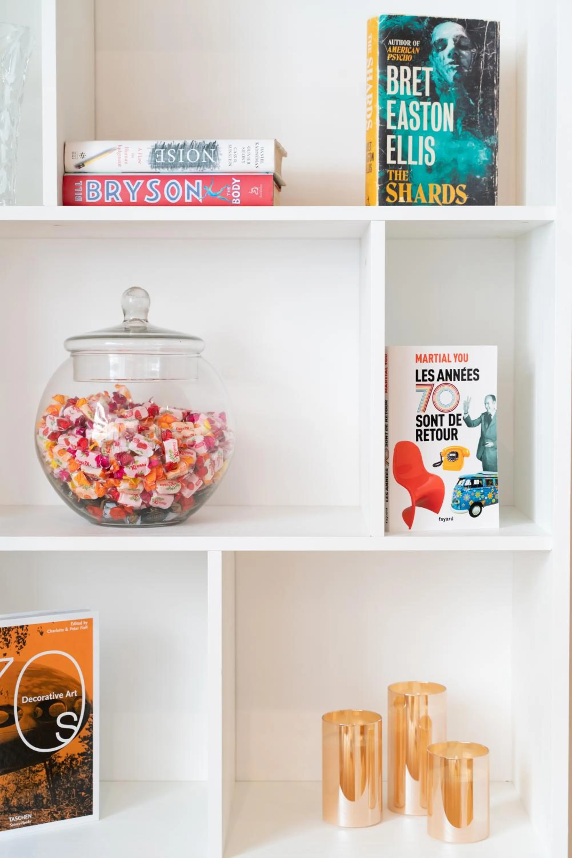 Decorative detail in Hôtel Comté de Nice