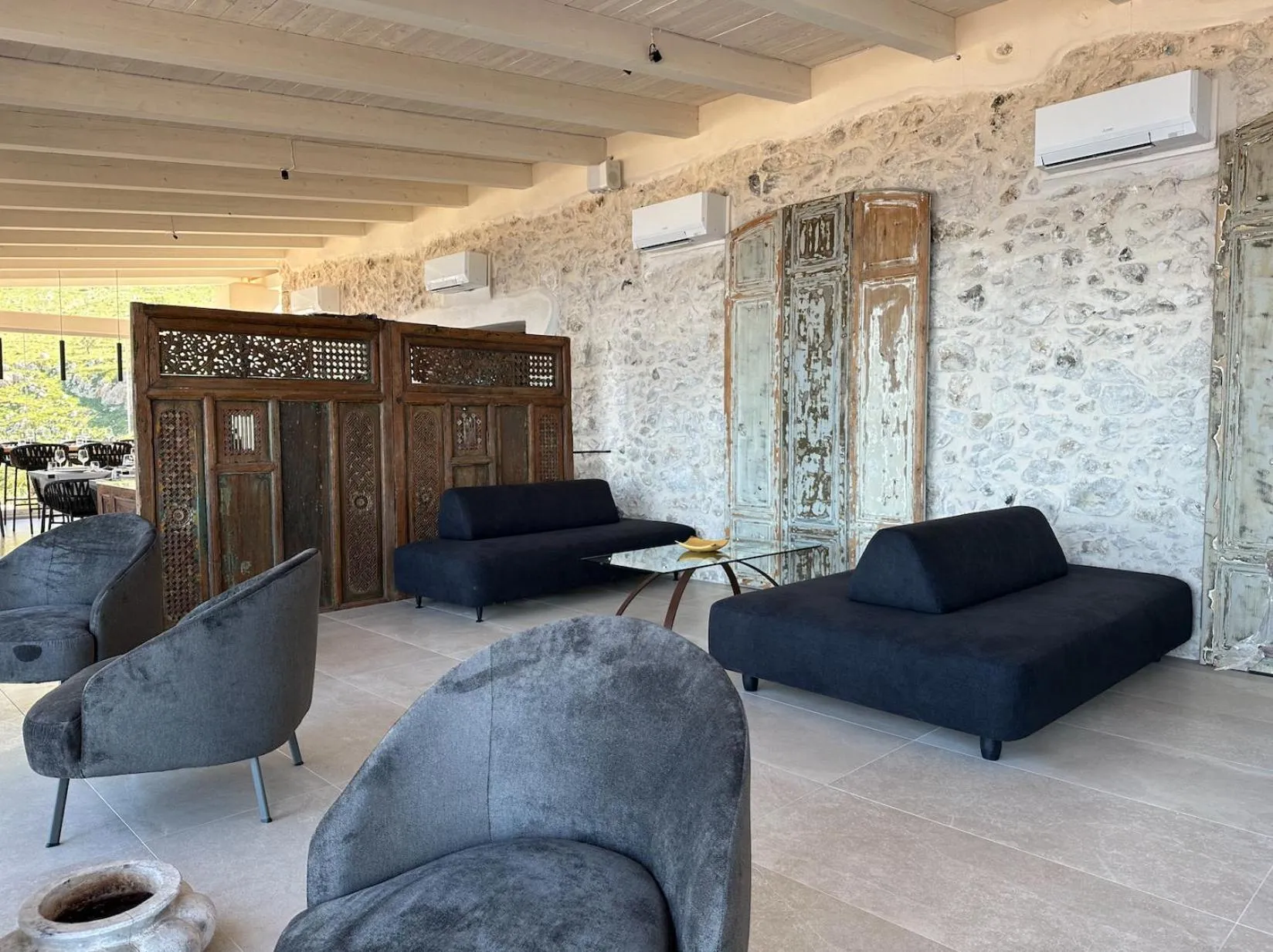 Seating area in Baglio La Porta by Geocharme