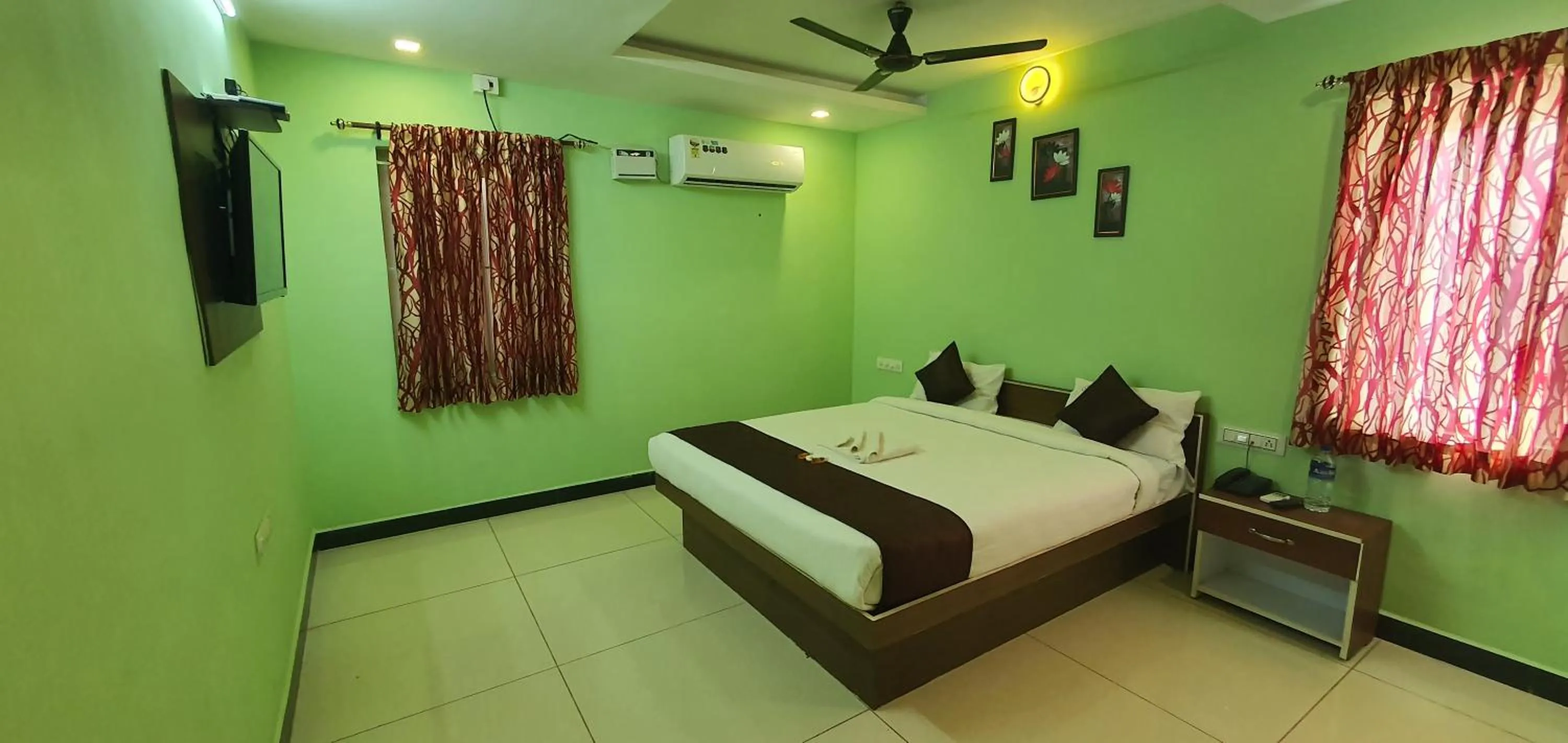 Bedroom, Bed in JR Guest Home