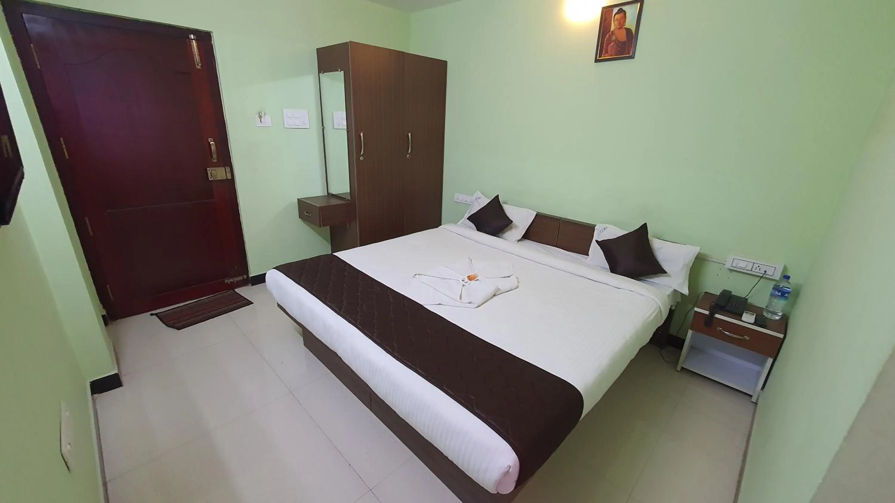 Bedroom, Bed in JR Guest Home