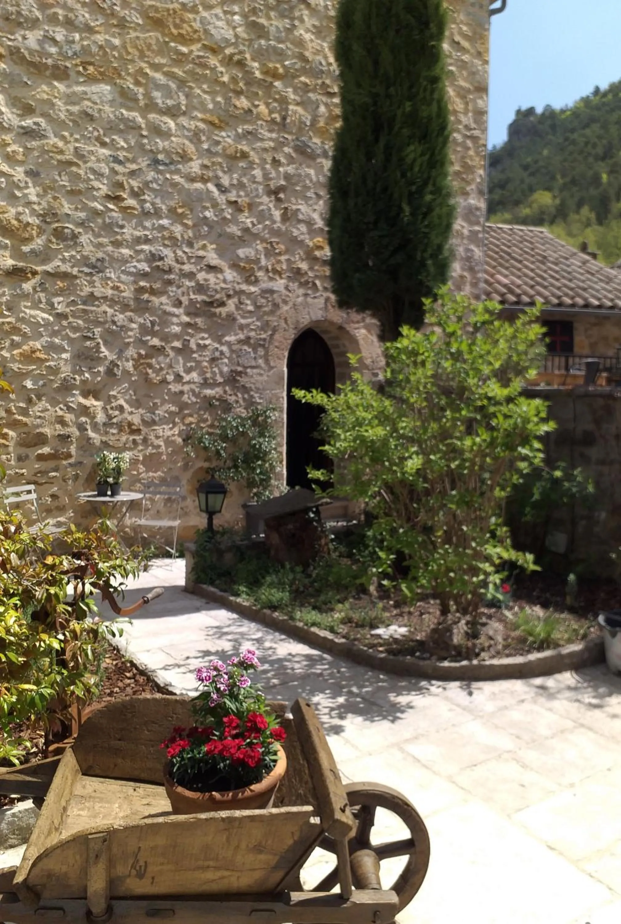 Garden in LA GRANGE TEMPLIERE 2018