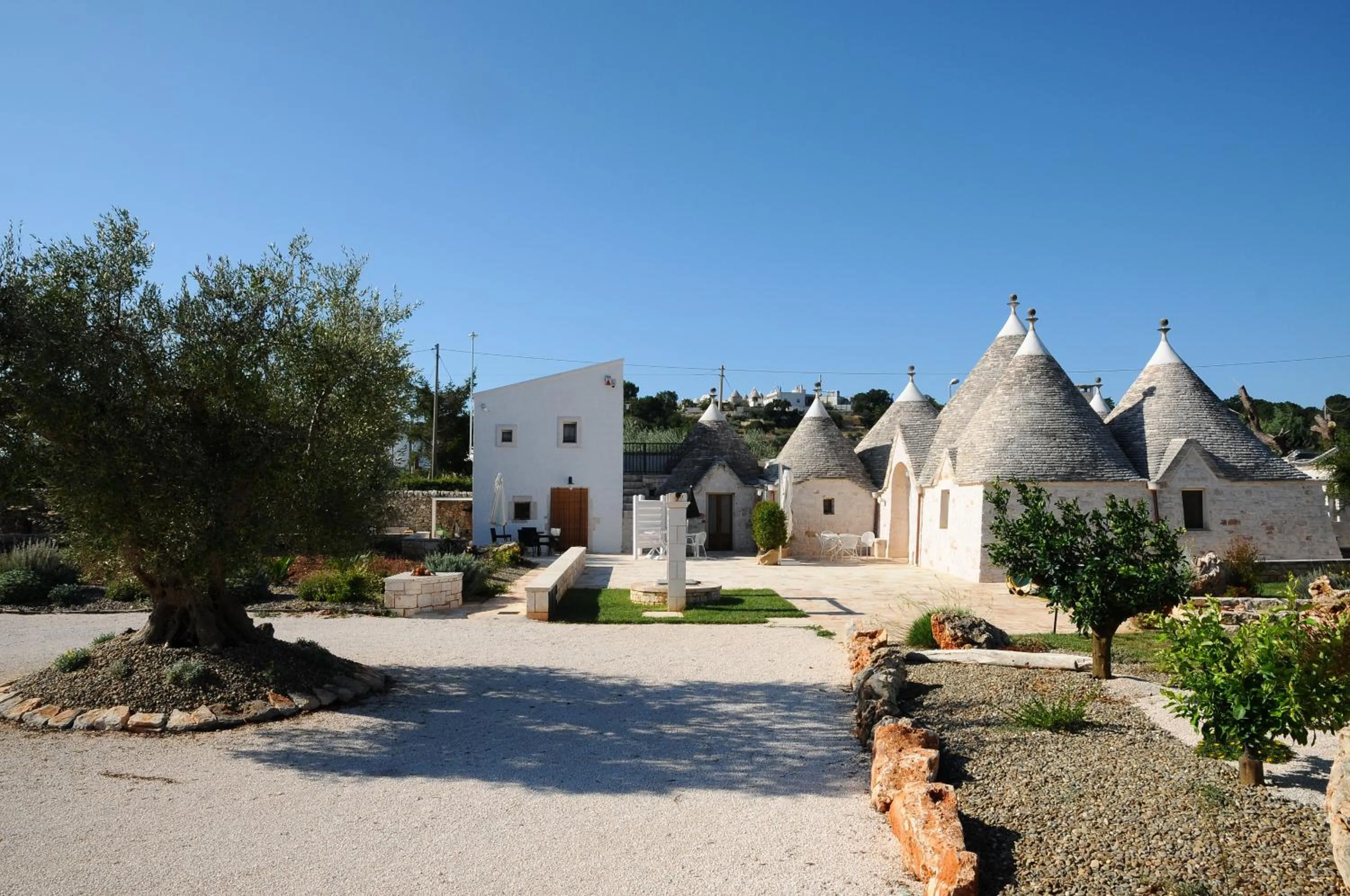 Facade/entrance in Micele Holiday Houses
