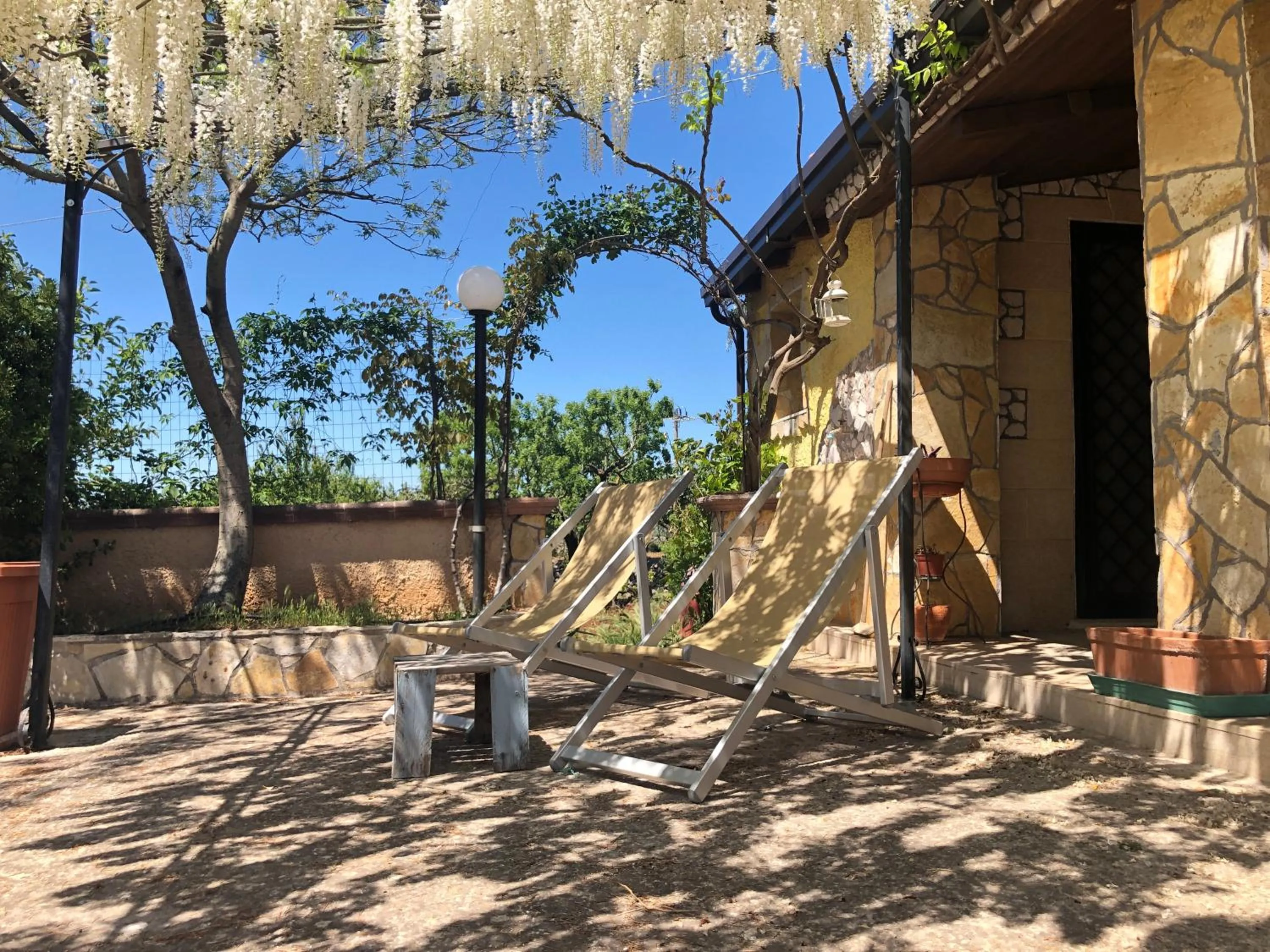 Property building in B&B Mandorla Amara