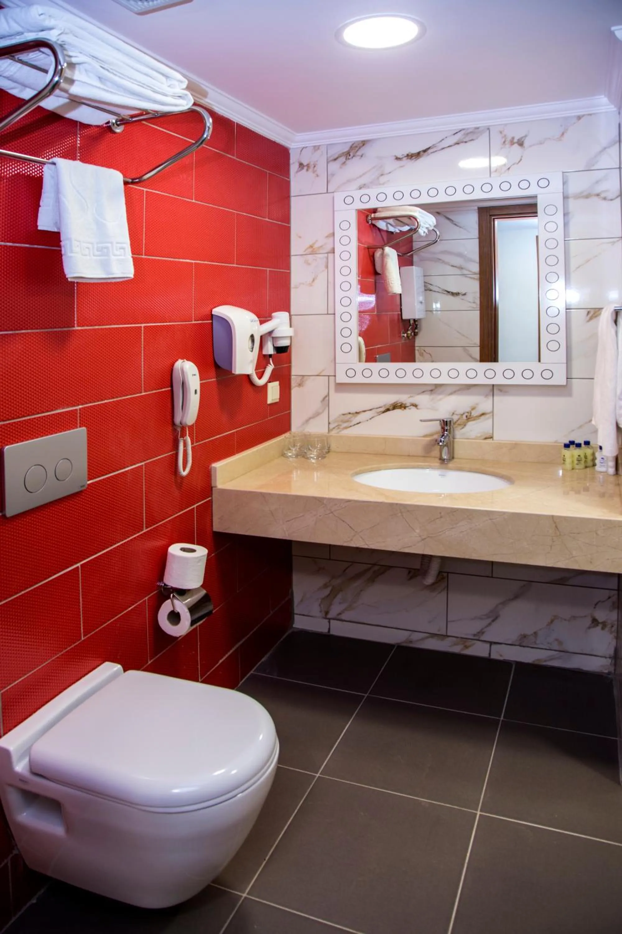 Bathroom in Crystal Club World of Colours Comfort Collection