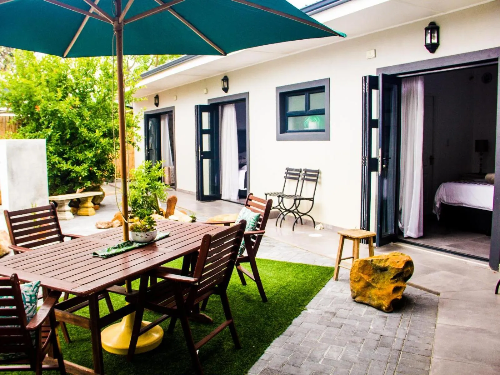 Patio in The Noble Lodge