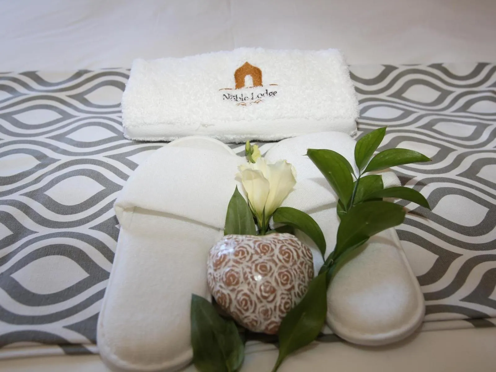 Decorative detail, Bed in The Noble Lodge