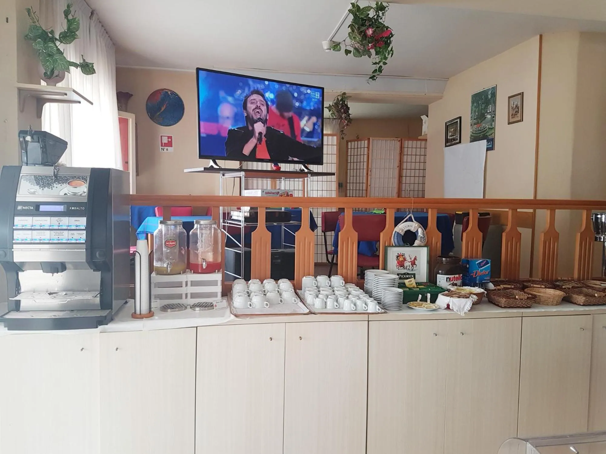 Coffee/tea facilities in Hotel Meris