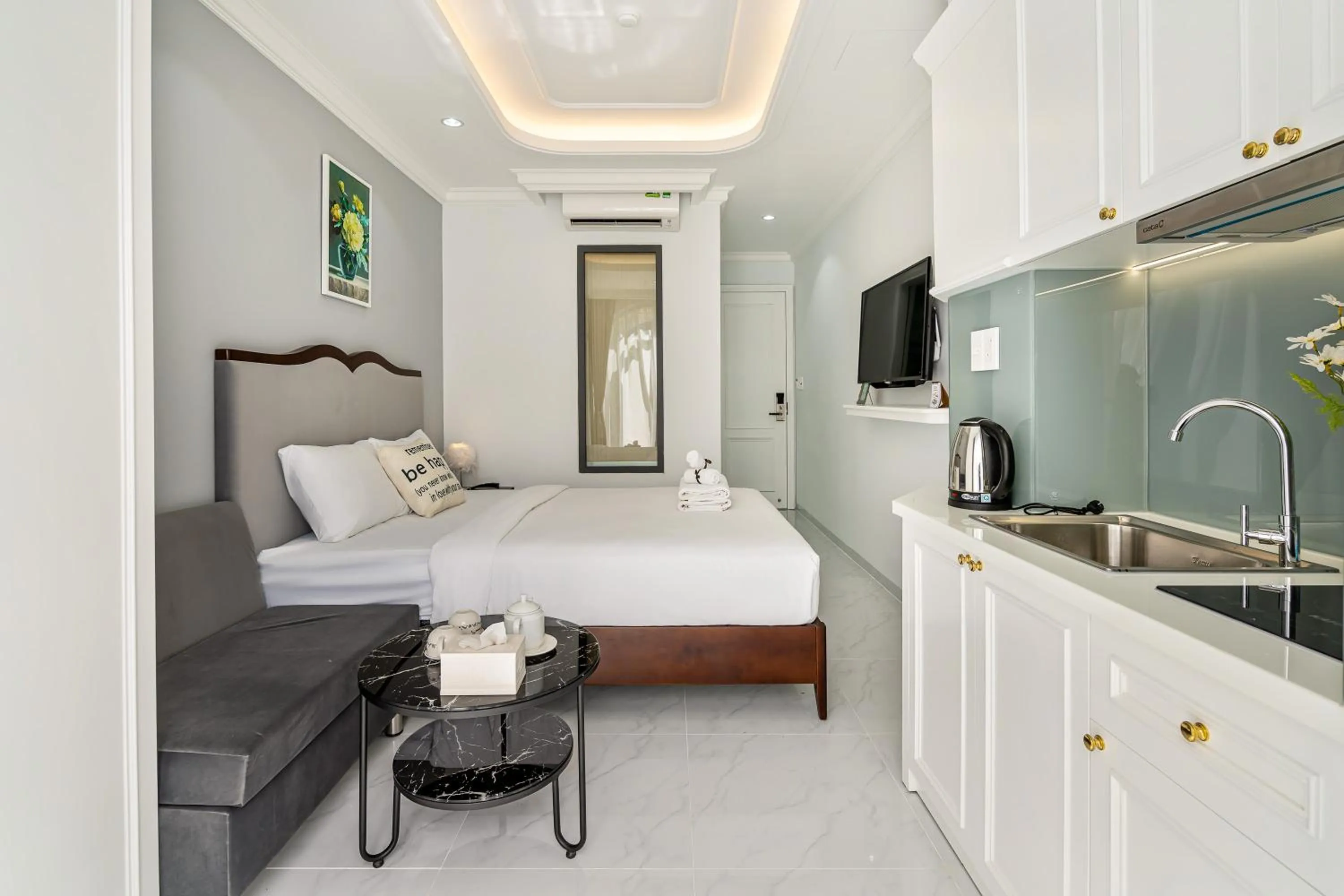 Photo of the whole room, Bed in The Royal Homies - Phu My Hung