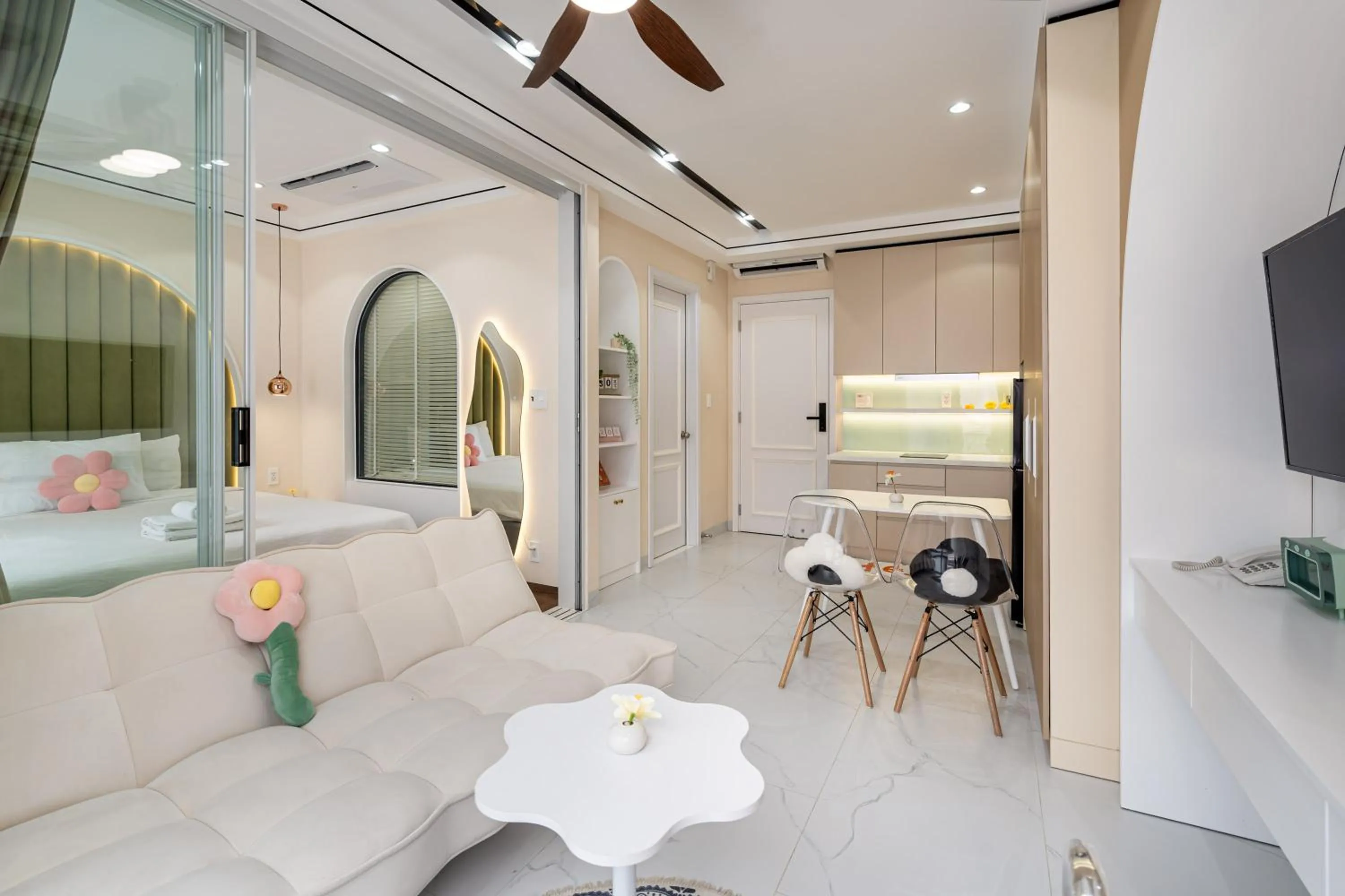 Bedroom, Bed in The Royal Homies - Phu My Hung