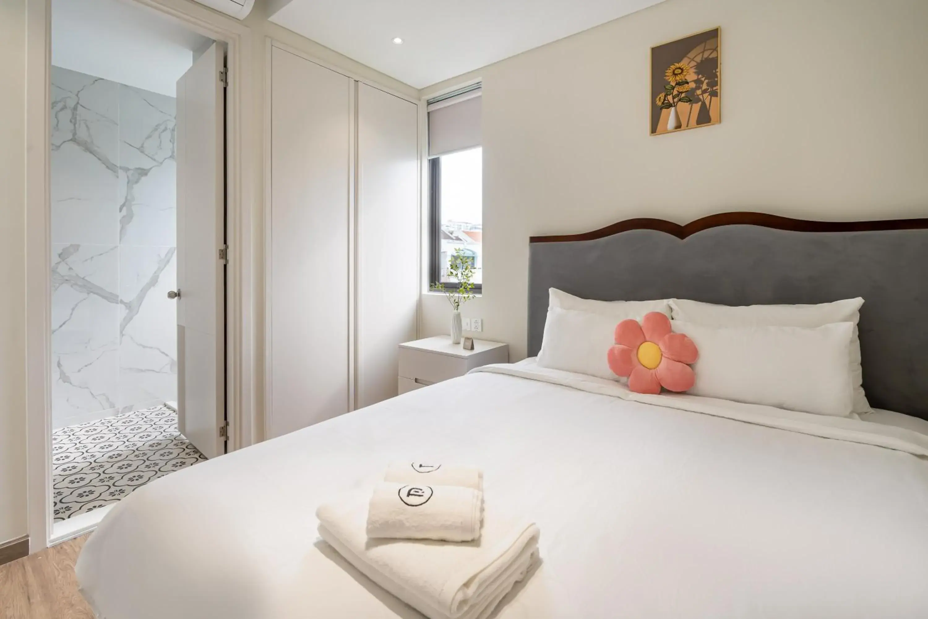 Junior Suite with Balcony in The Royal Homies - Phu My Hung Junior Suite with Balcony in The Royal Homies - Phu My Hung