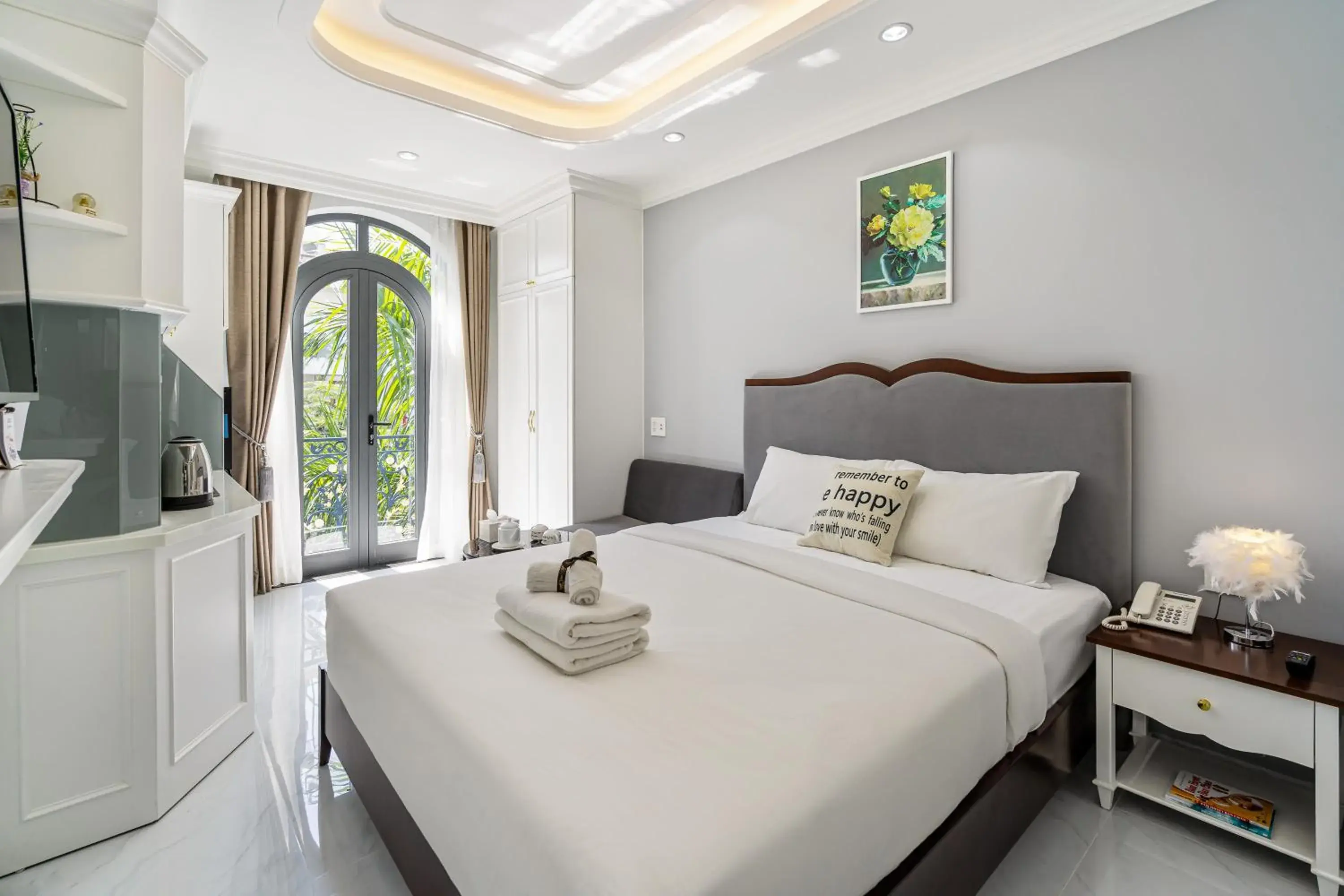 Superior Queen Room in The Royal Homies - Phu My Hung Superior Queen Room in The Royal Homies - Phu My Hung