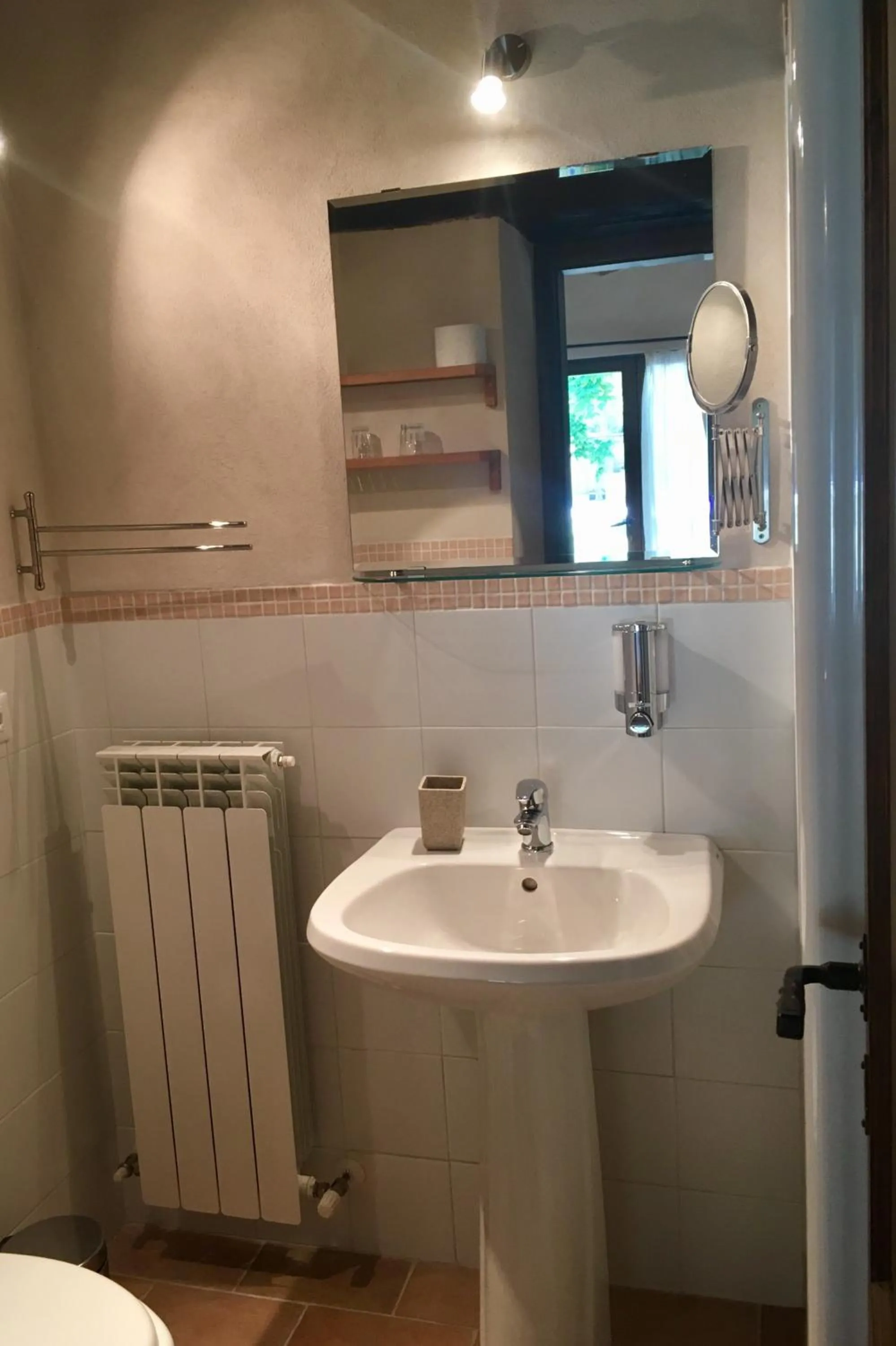 Bathroom in Il Nascondiglio - The Hideaway