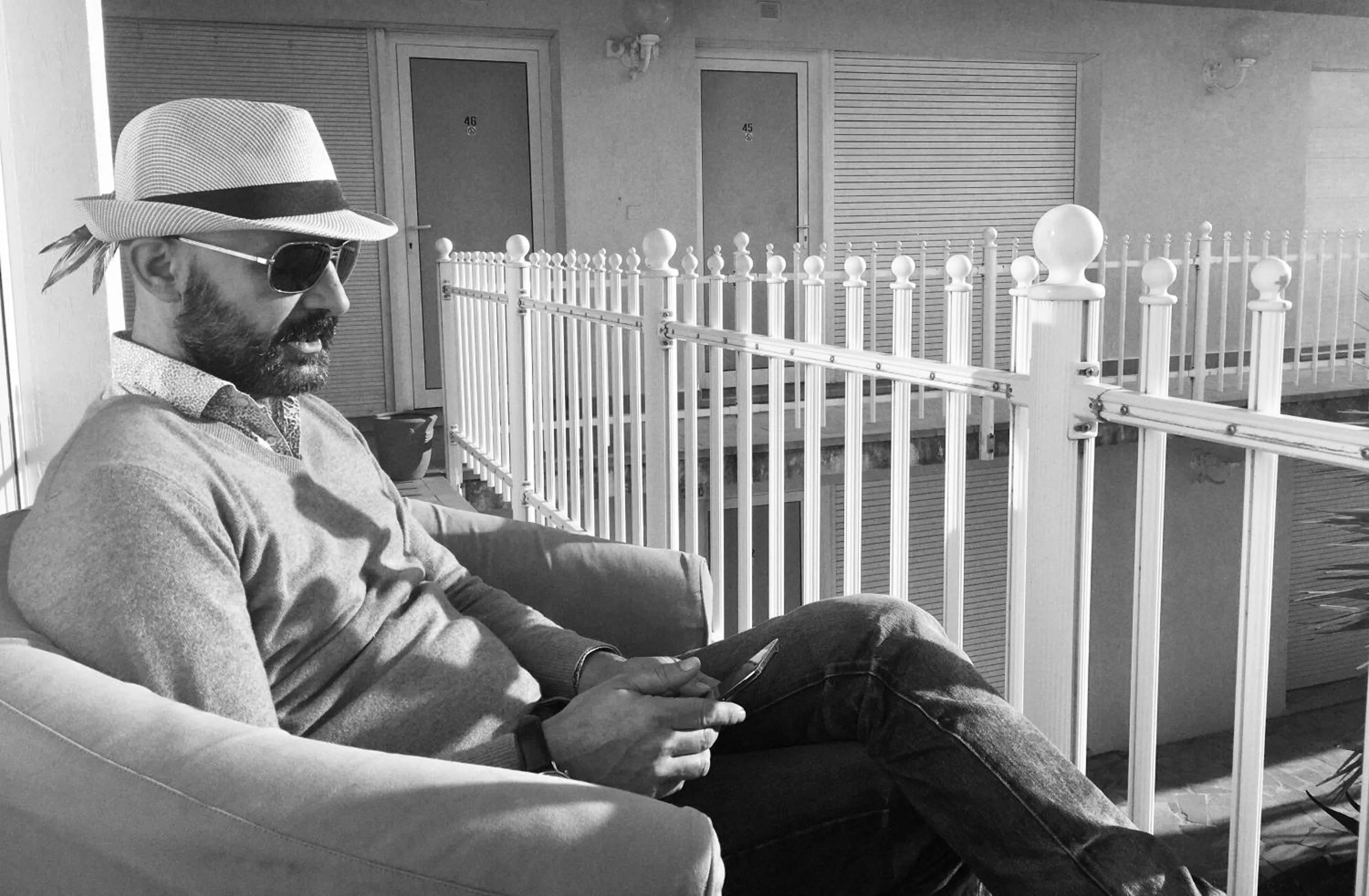 People in Amerique Hotel Palavas - Piscine - Plage