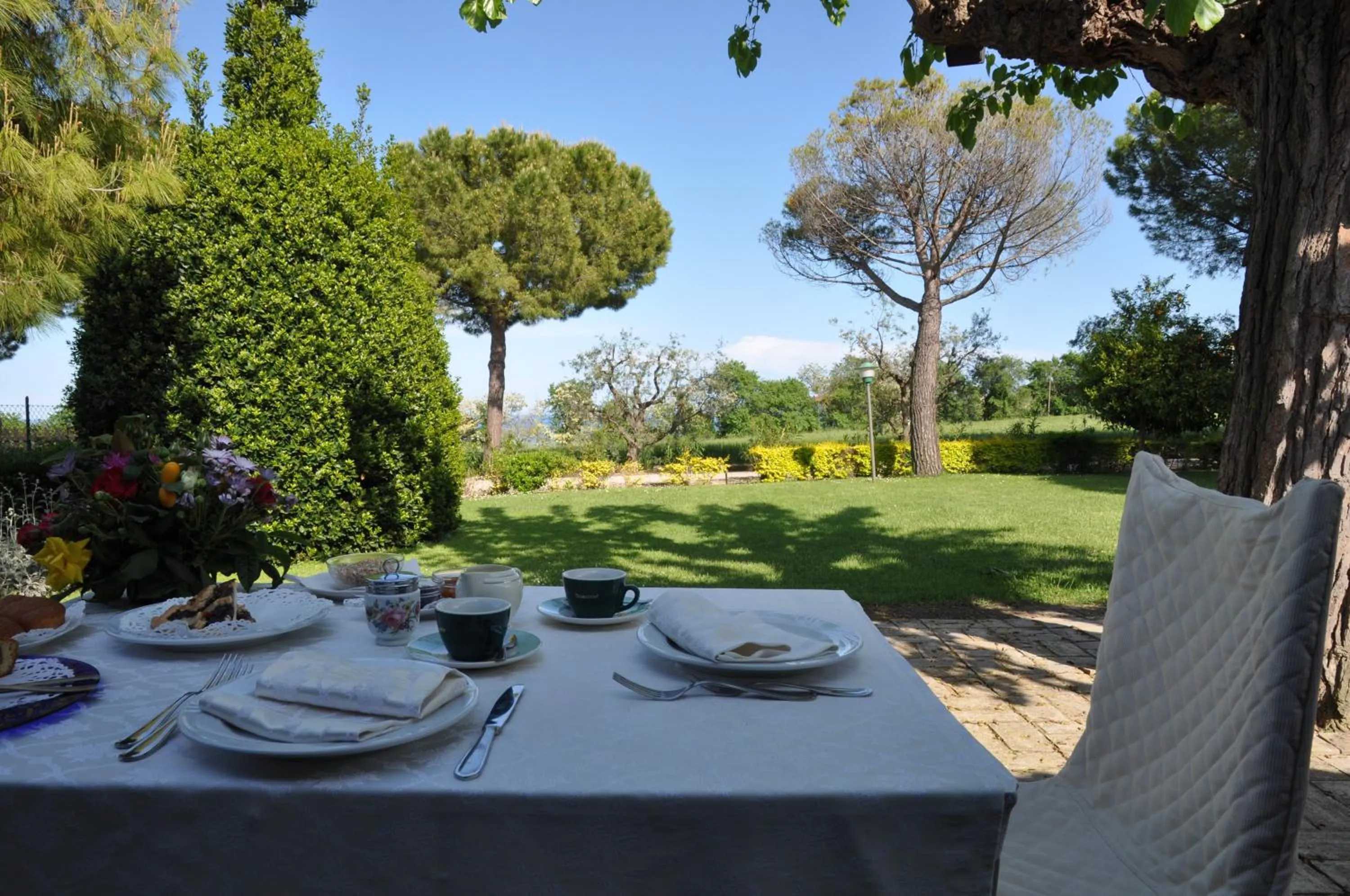 Buffet breakfast in Residenza Scorcio Sul Mare