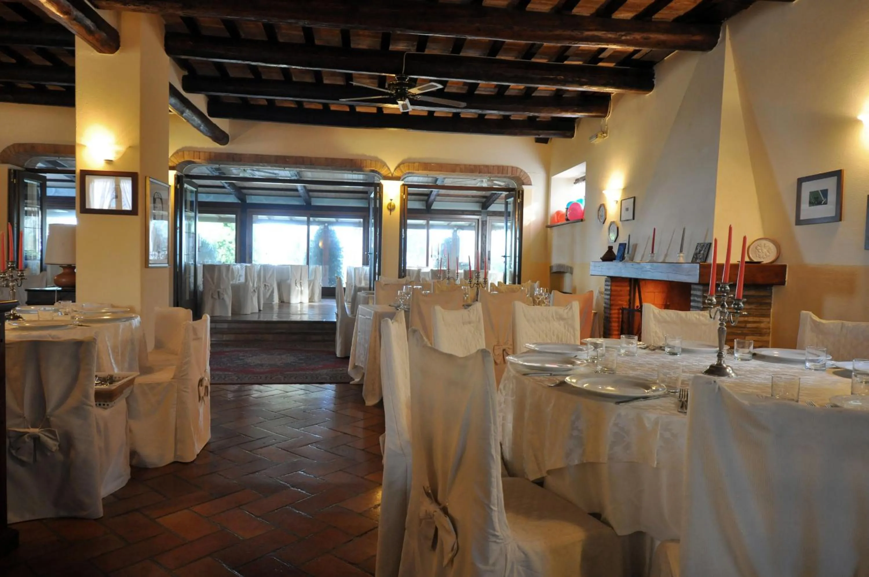 Restaurant/places to eat in Residenza Scorcio Sul Mare