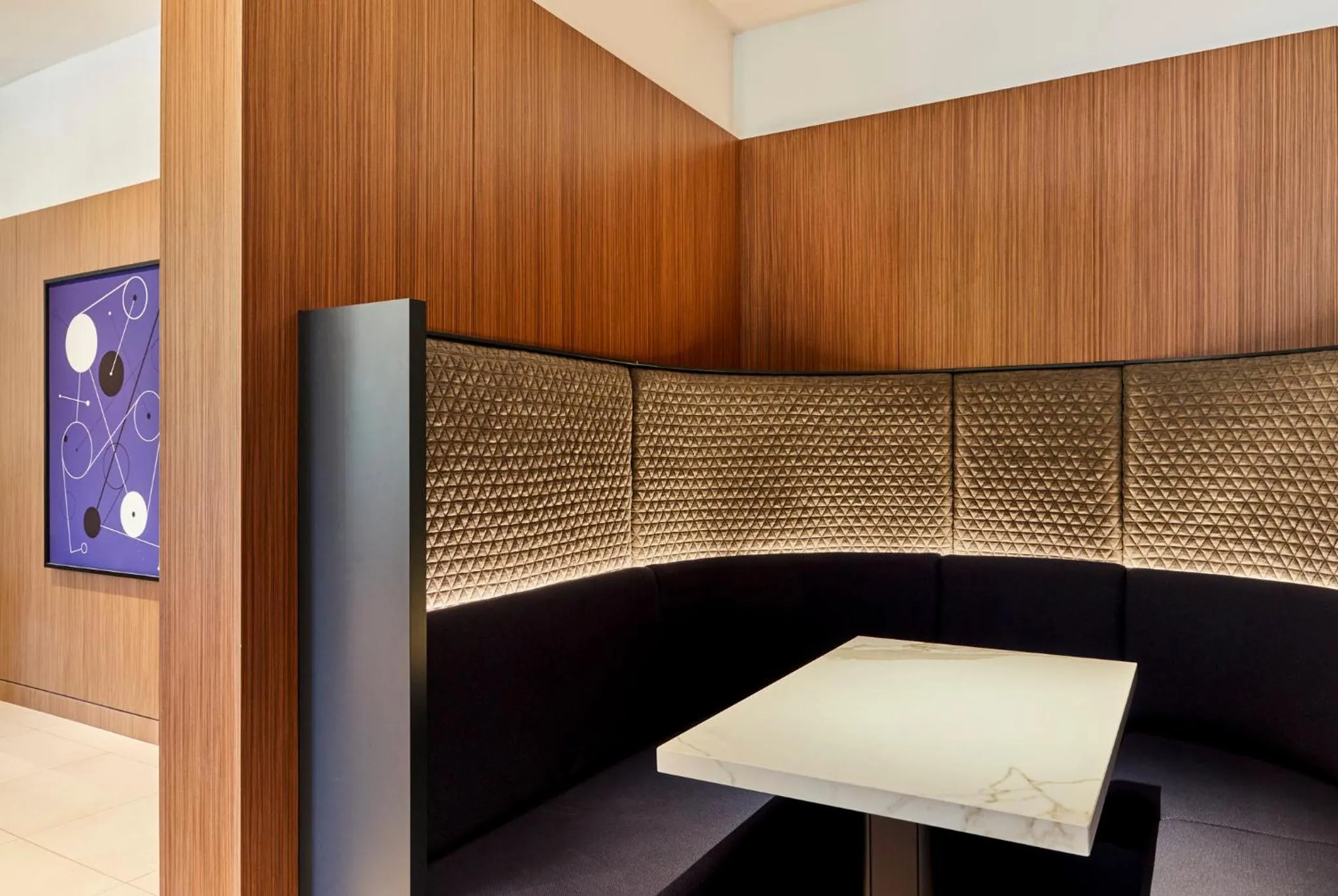 Restaurant/places to eat in Crowne Plaza Paris - Republique by IHG