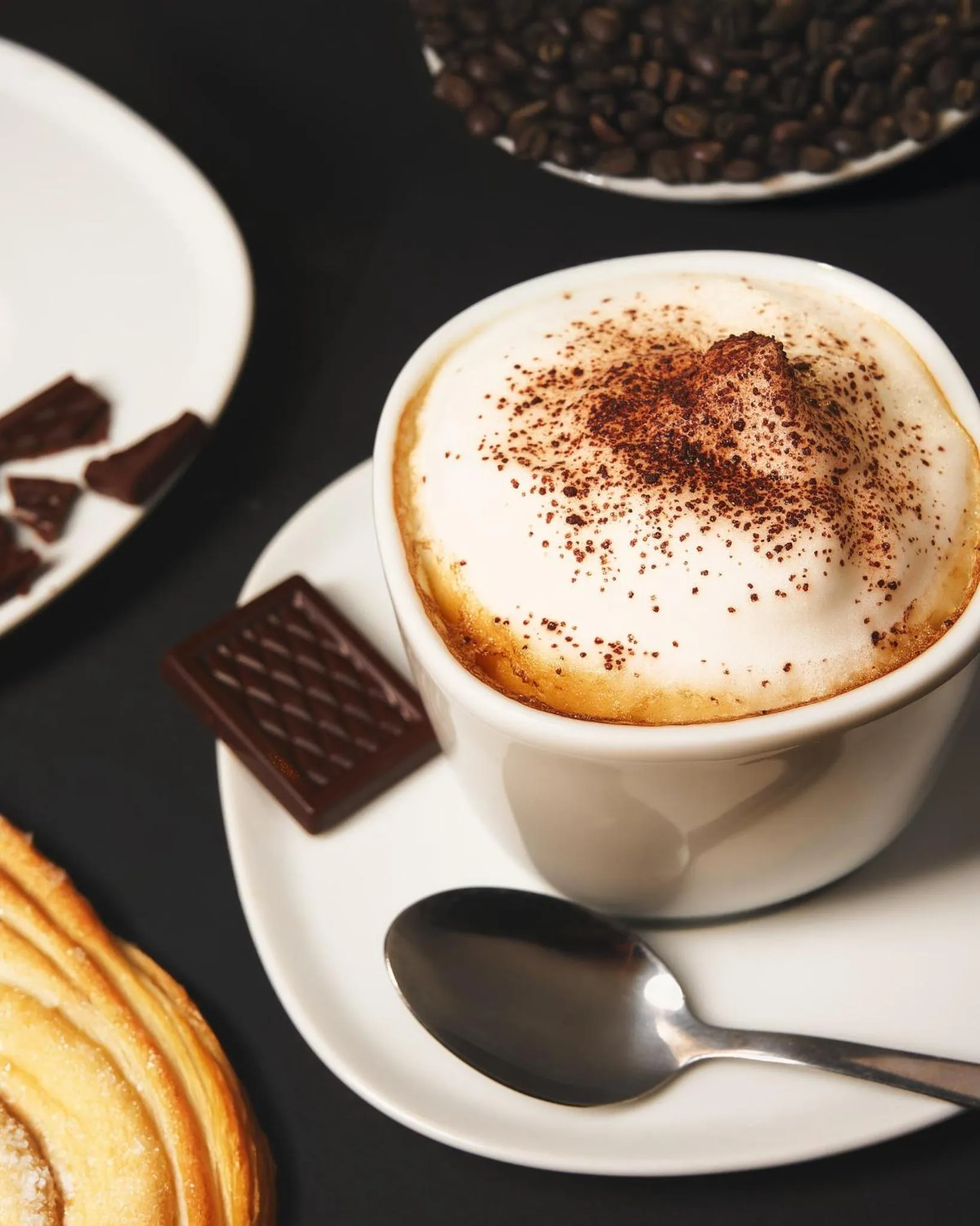 Coffee/tea facilities in Crowne Plaza Paris - Republique by IHG