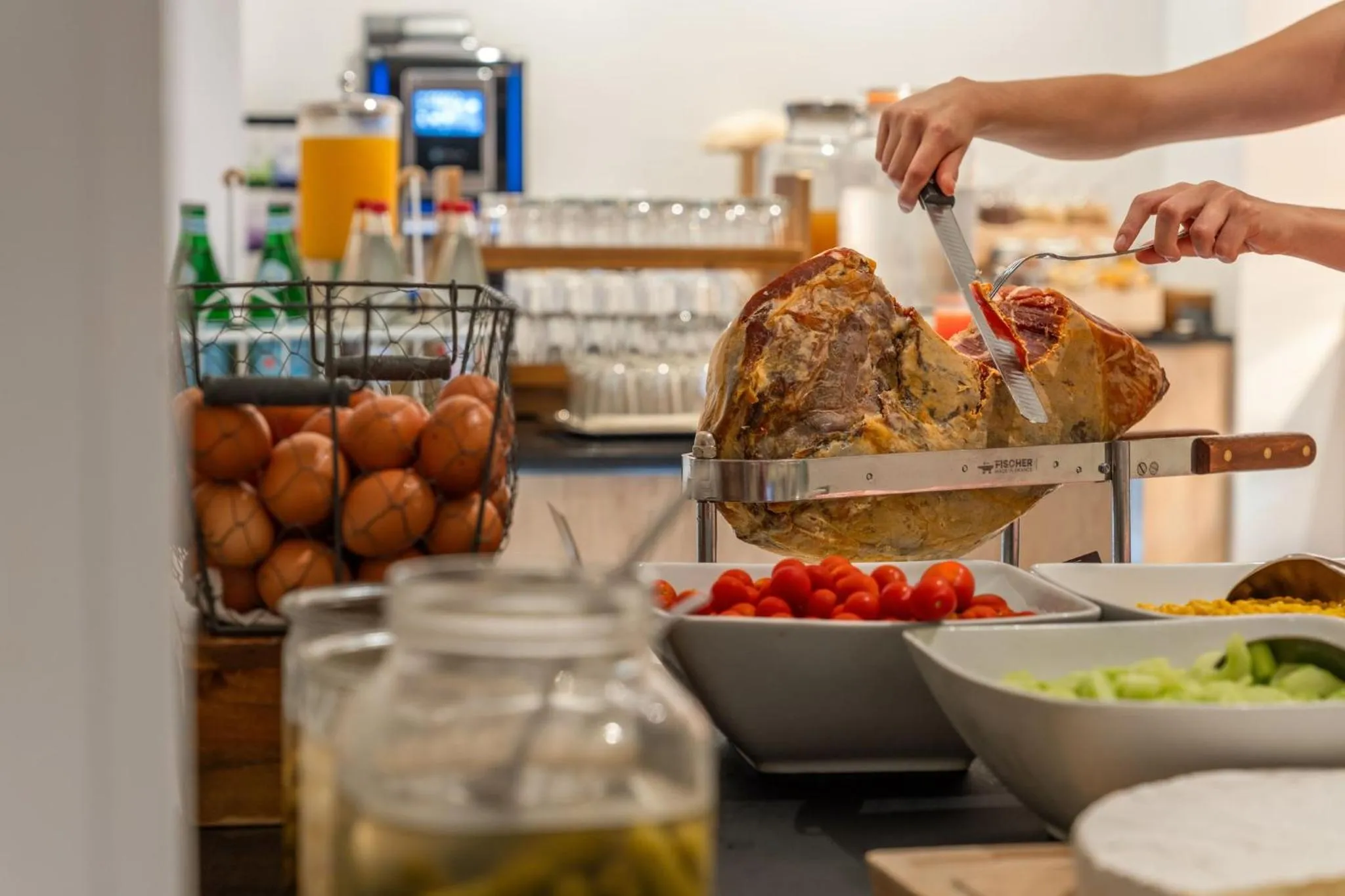 Breakfast in Crowne Plaza Paris - Republique by IHG