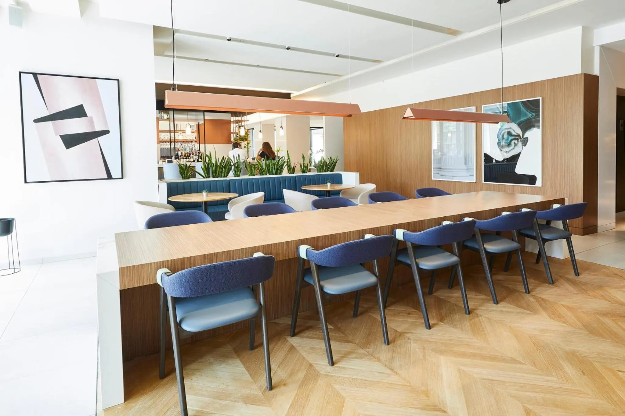 Restaurant/places to eat in Crowne Plaza Paris - Republique by IHG