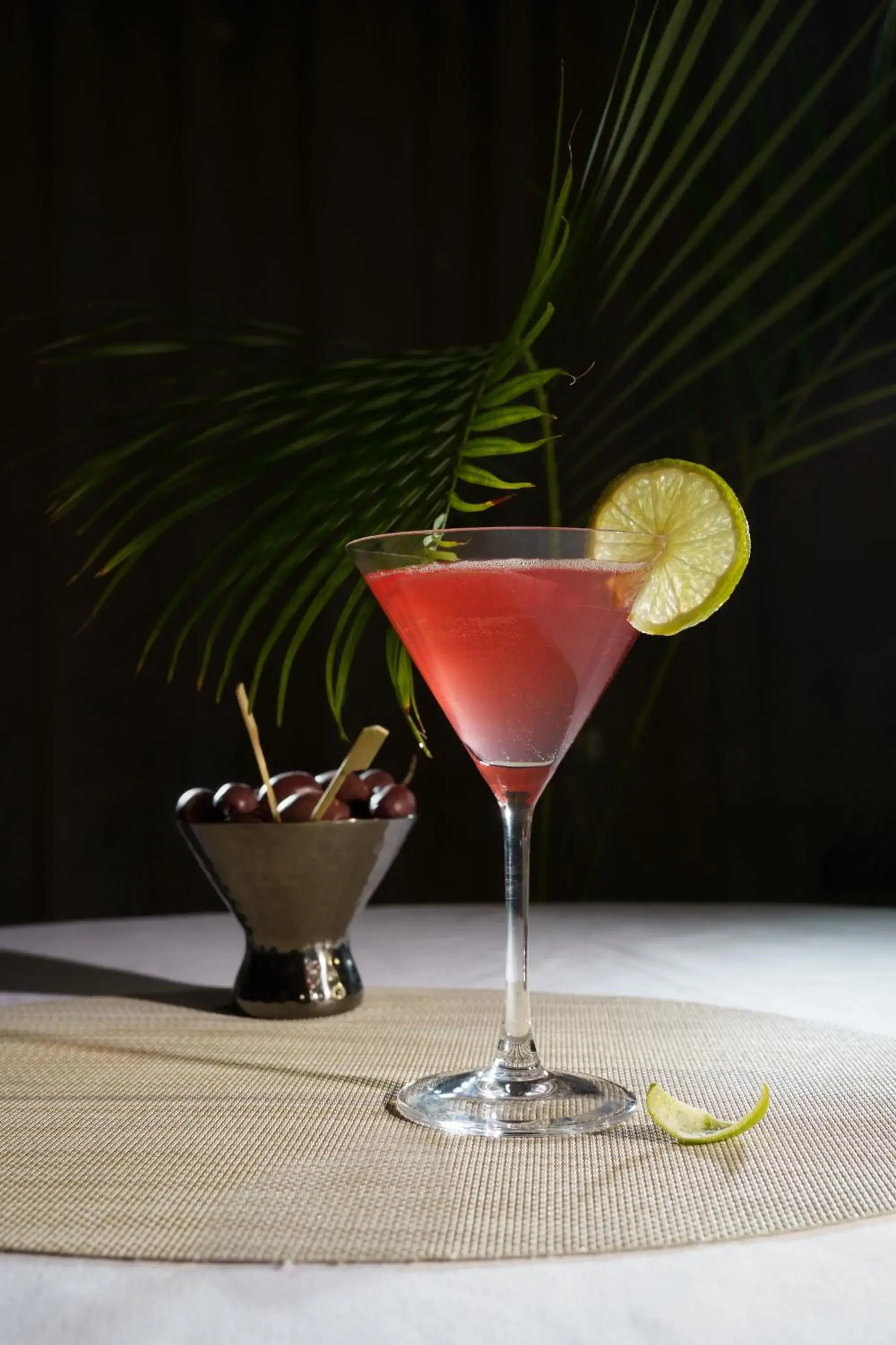 Lounge or bar in Crowne Plaza Paris - Republique by IHG Lounge or bar in Crowne Plaza Paris - Republique by IHG