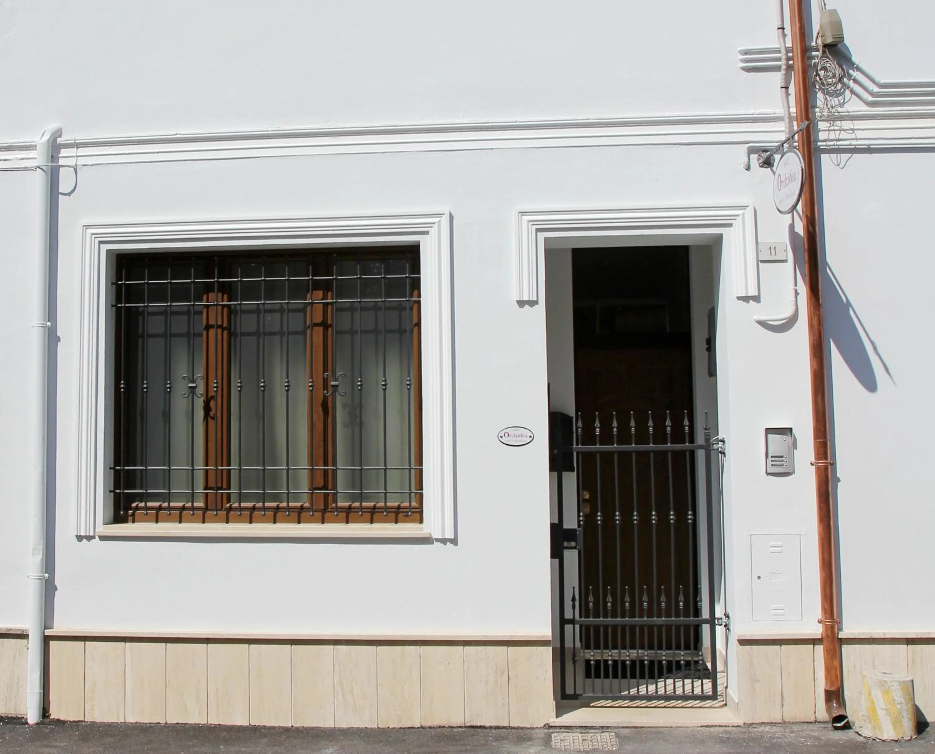 Facade/entrance in Orchidea Rooms & Suites