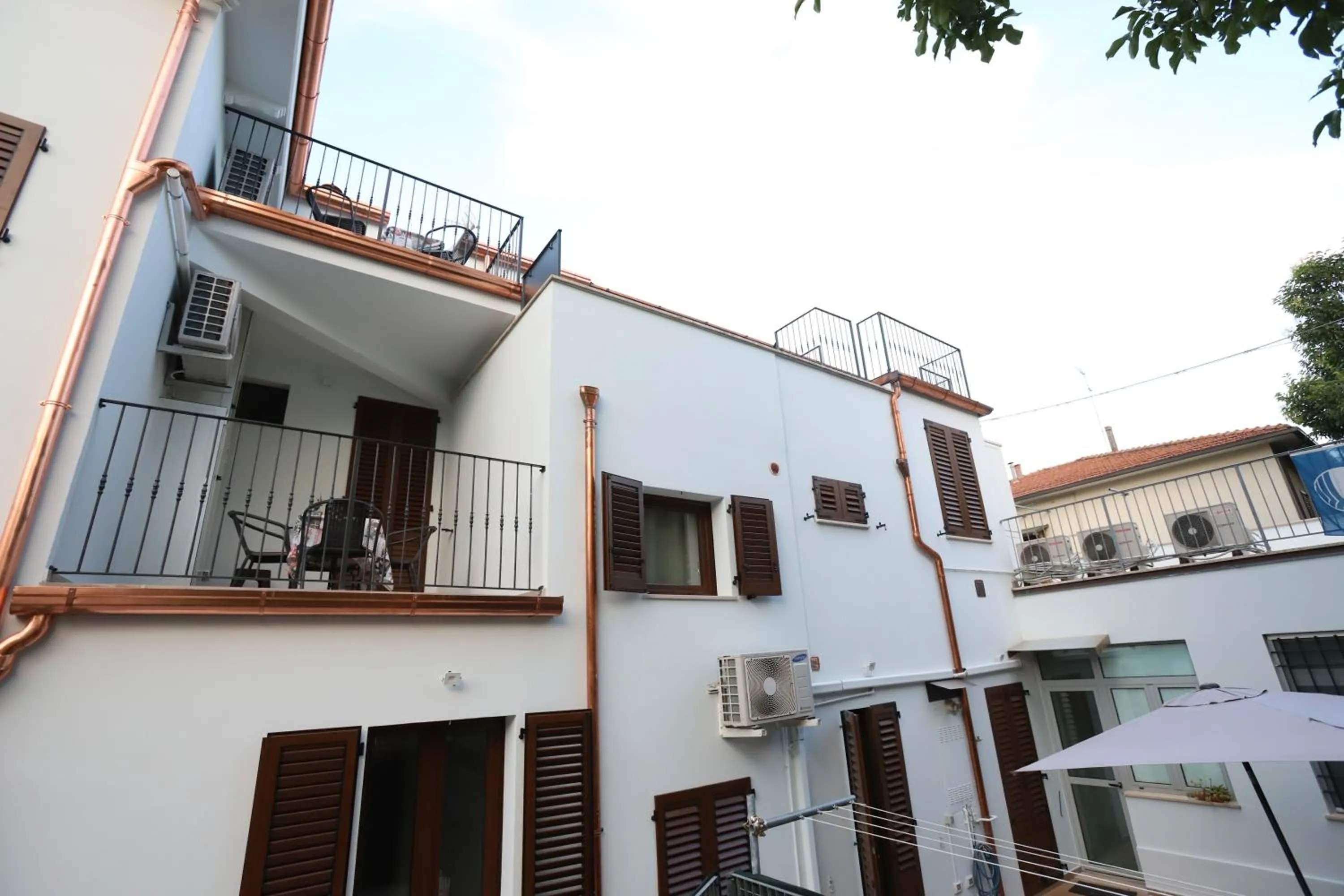 Property building in Orchidea Rooms & Suites