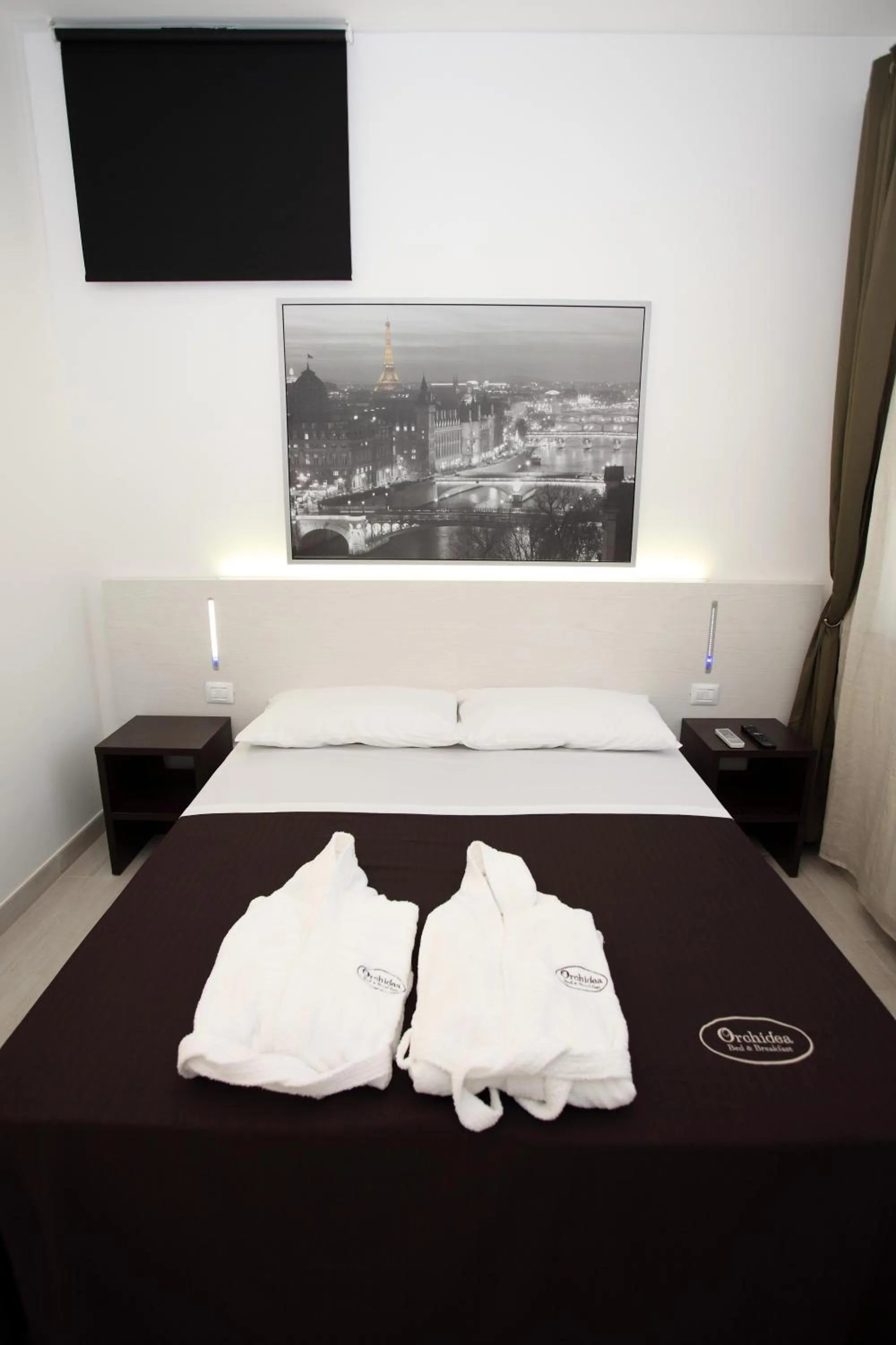 Bedroom, Bed in Orchidea Rooms & Suites