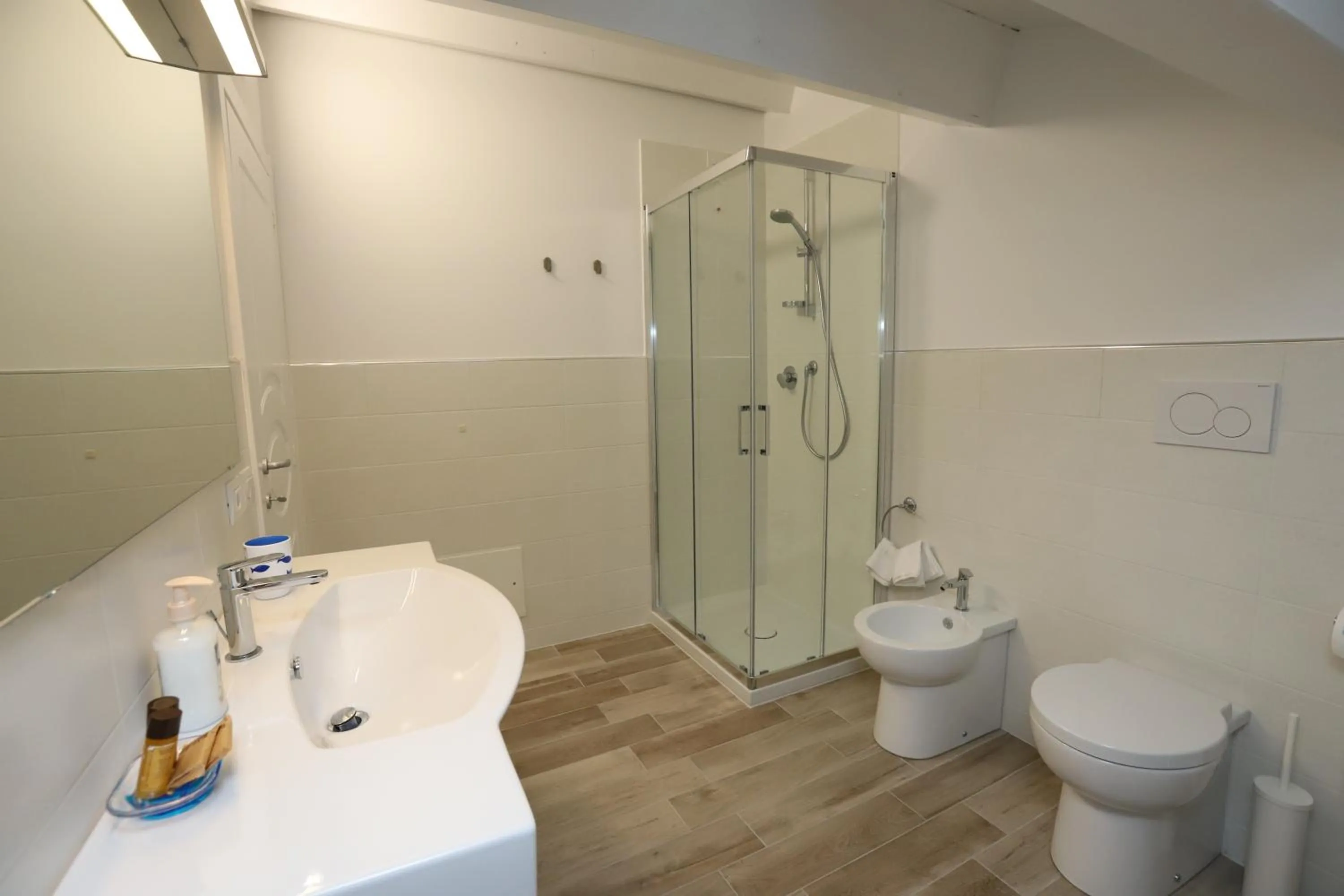Bathroom in Orchidea Rooms & Suites
