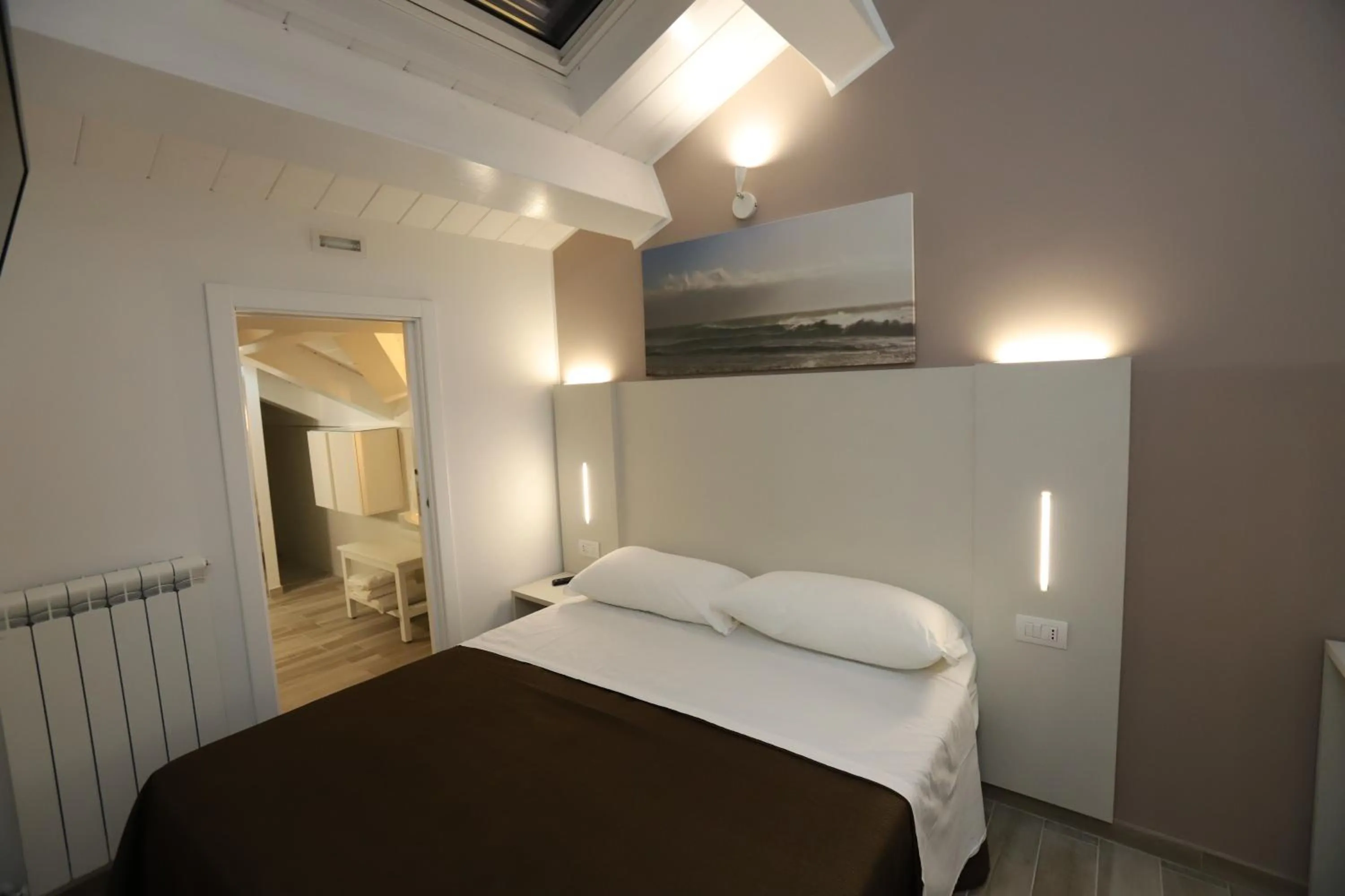 Photo of the whole room, Bed in Orchidea Rooms & Suites