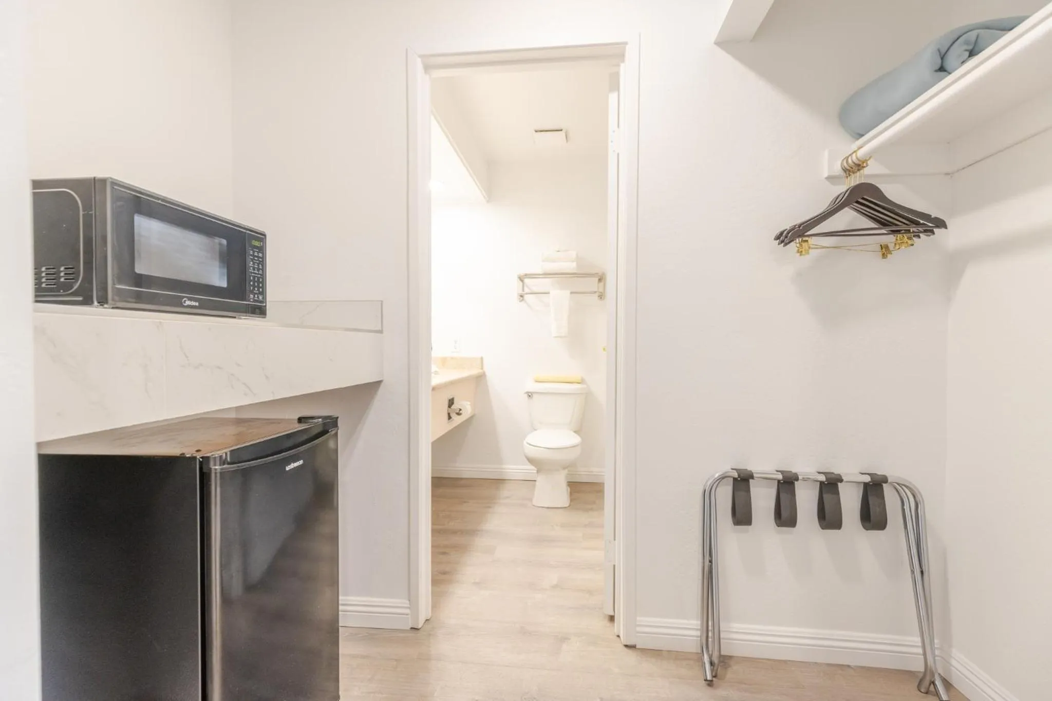 Bathroom in Brawley Inn