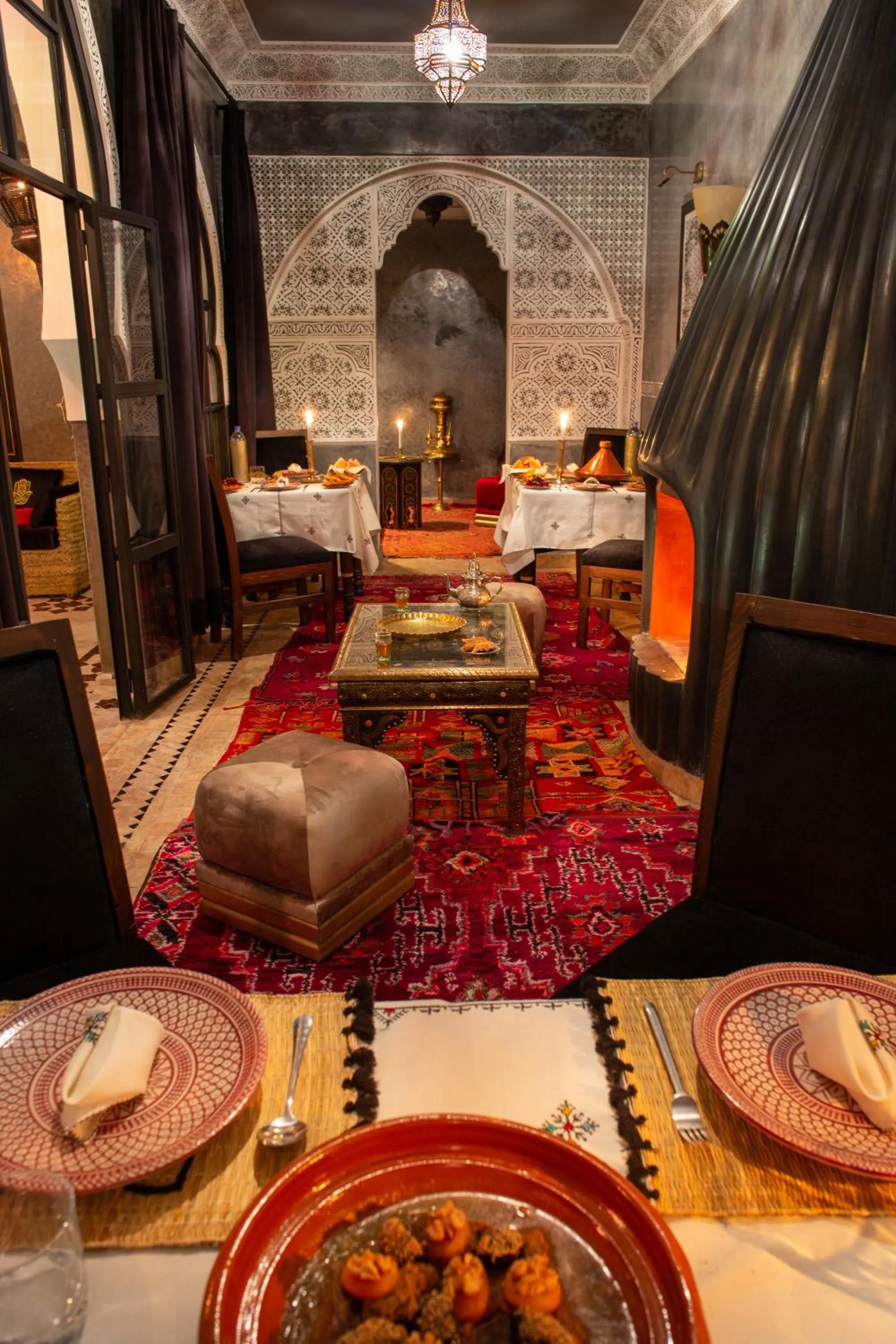 Restaurant/places to eat in Riad Touda