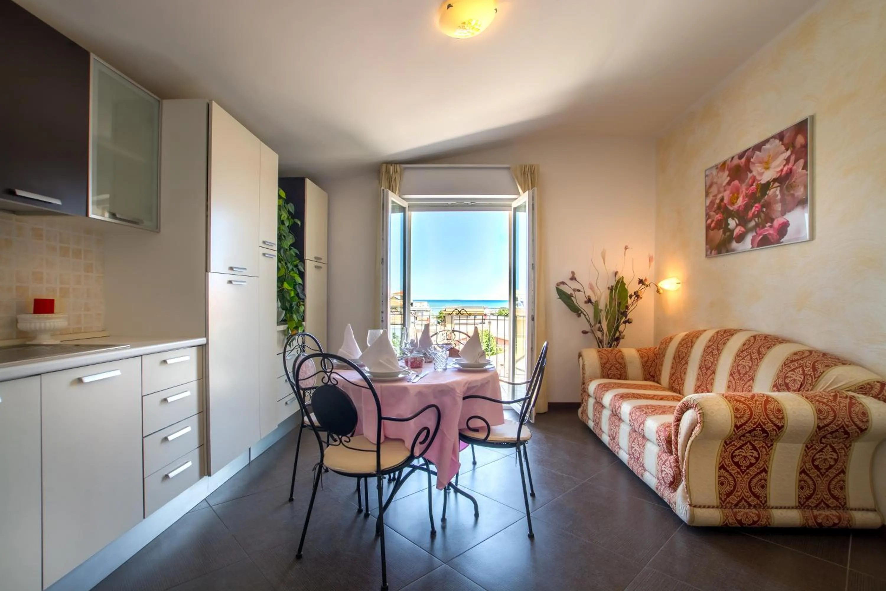 Day in Hotel Residence Amarcord