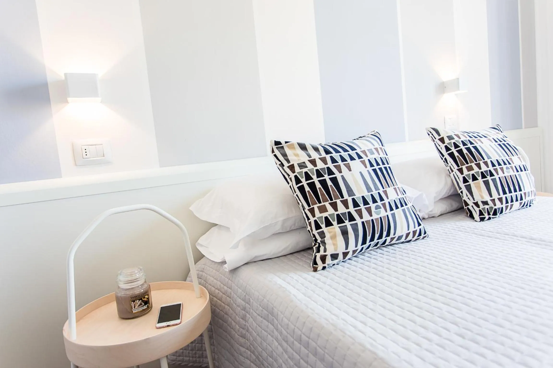 Decorative detail, Bed in Hotel Geminus B&B