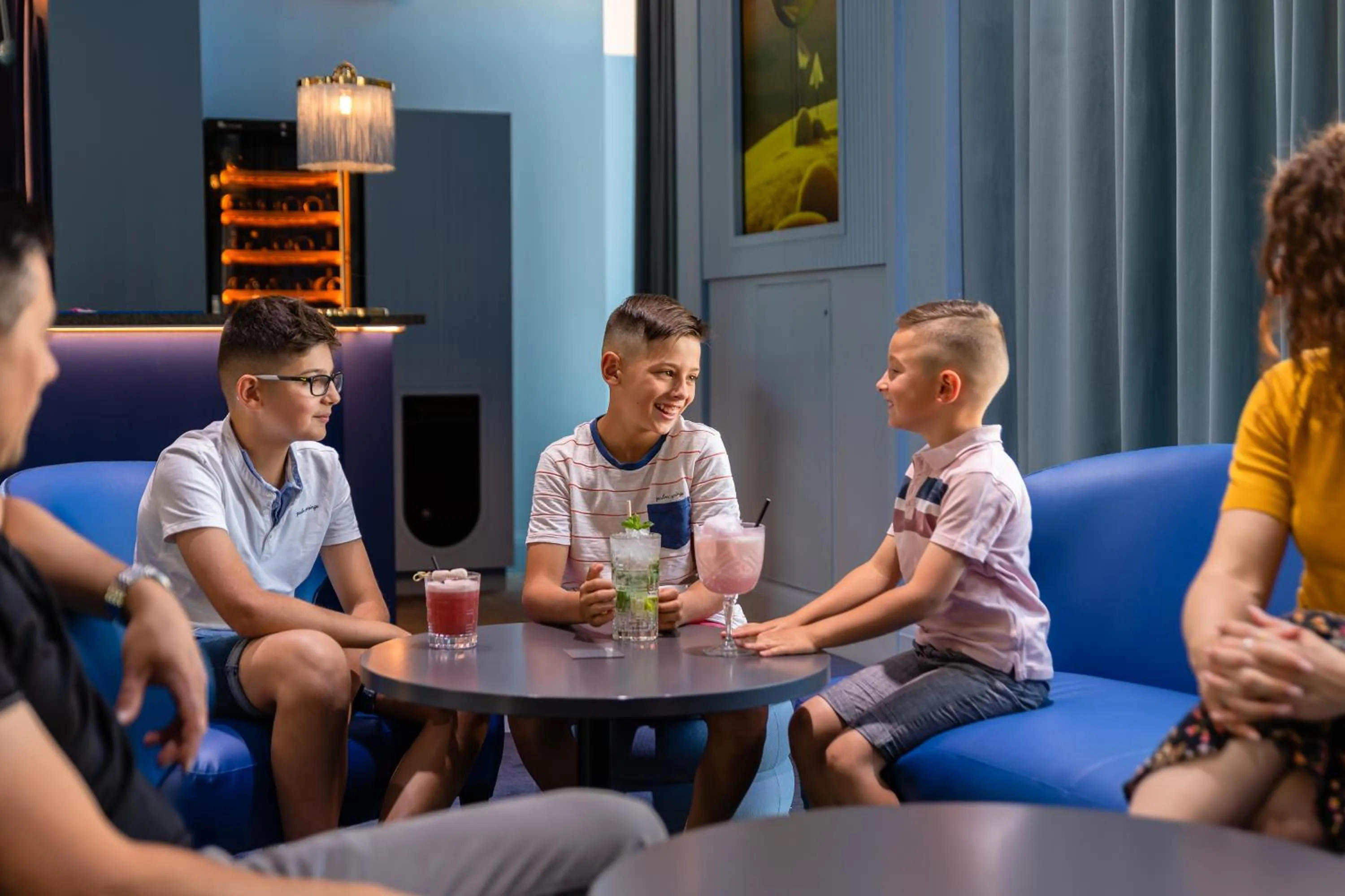 Drinks in Grand Magic Hotel Marne La Vallée