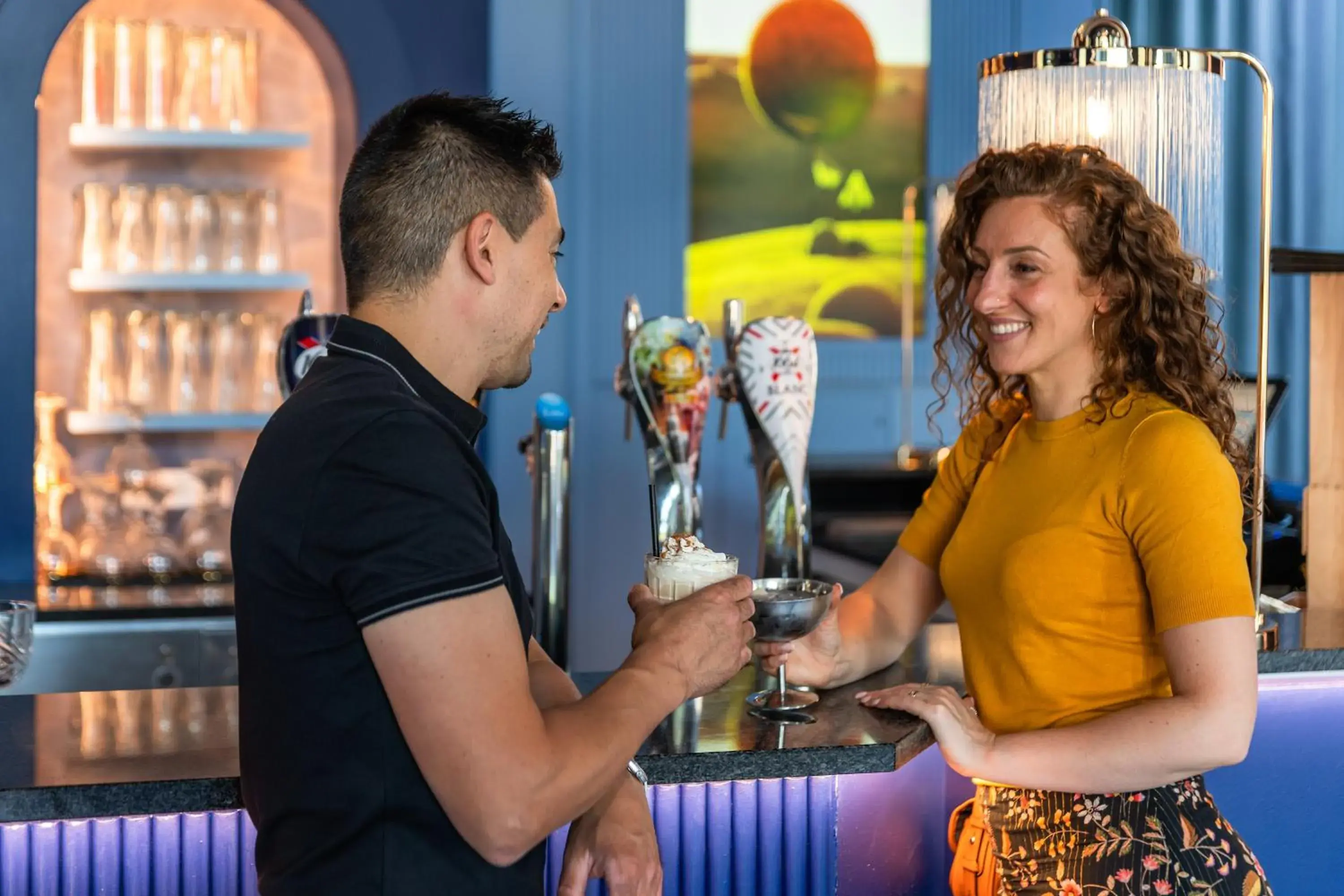 Lounge or bar in Grand Magic Hotel Marne La Vallée Lounge or bar in Grand Magic Hotel Marne La Vallée