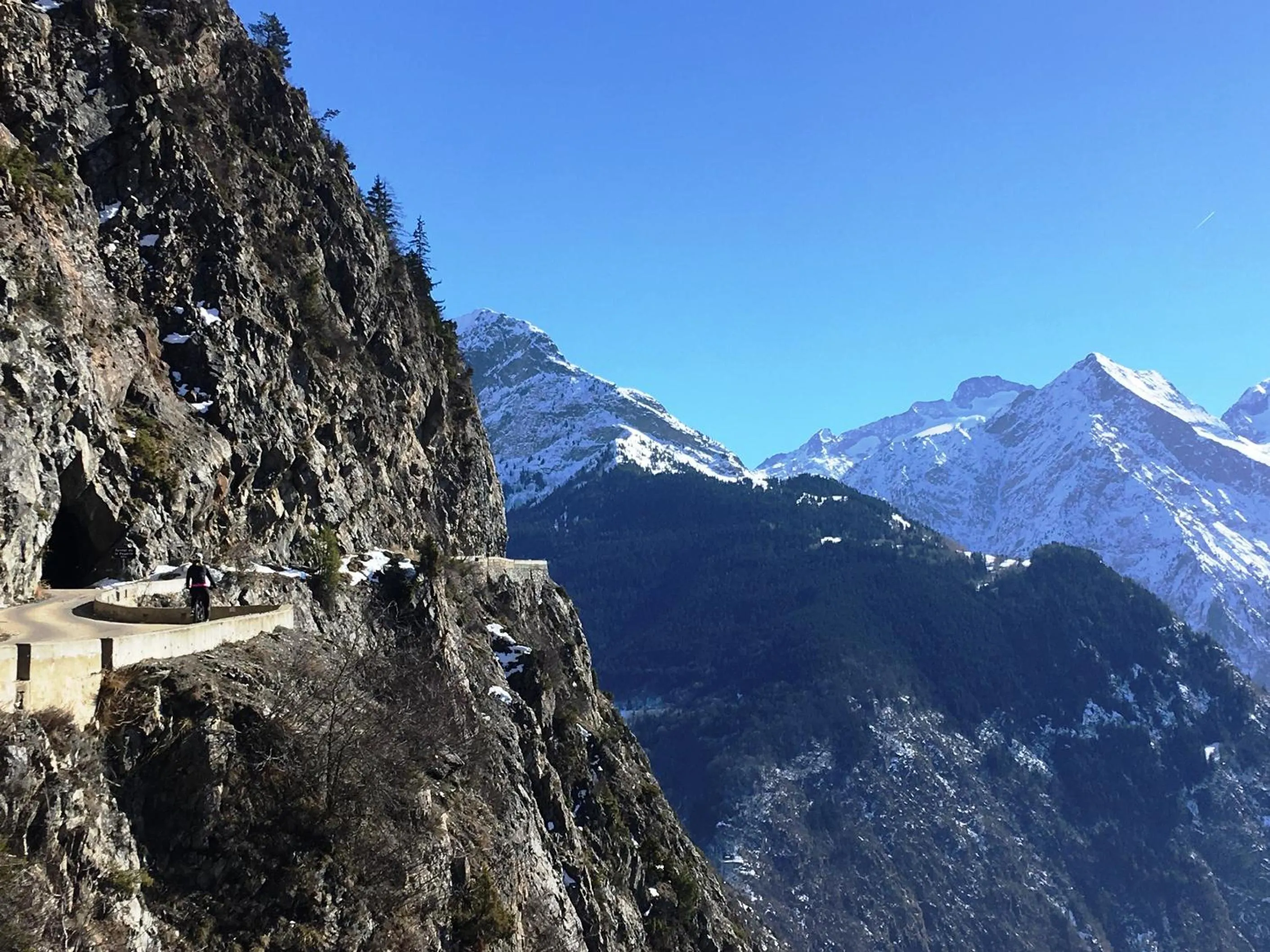 Natural landscape in Hôtel Le Cassini