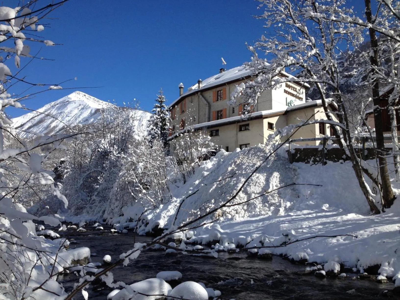Property building in Hôtel Le Cassini