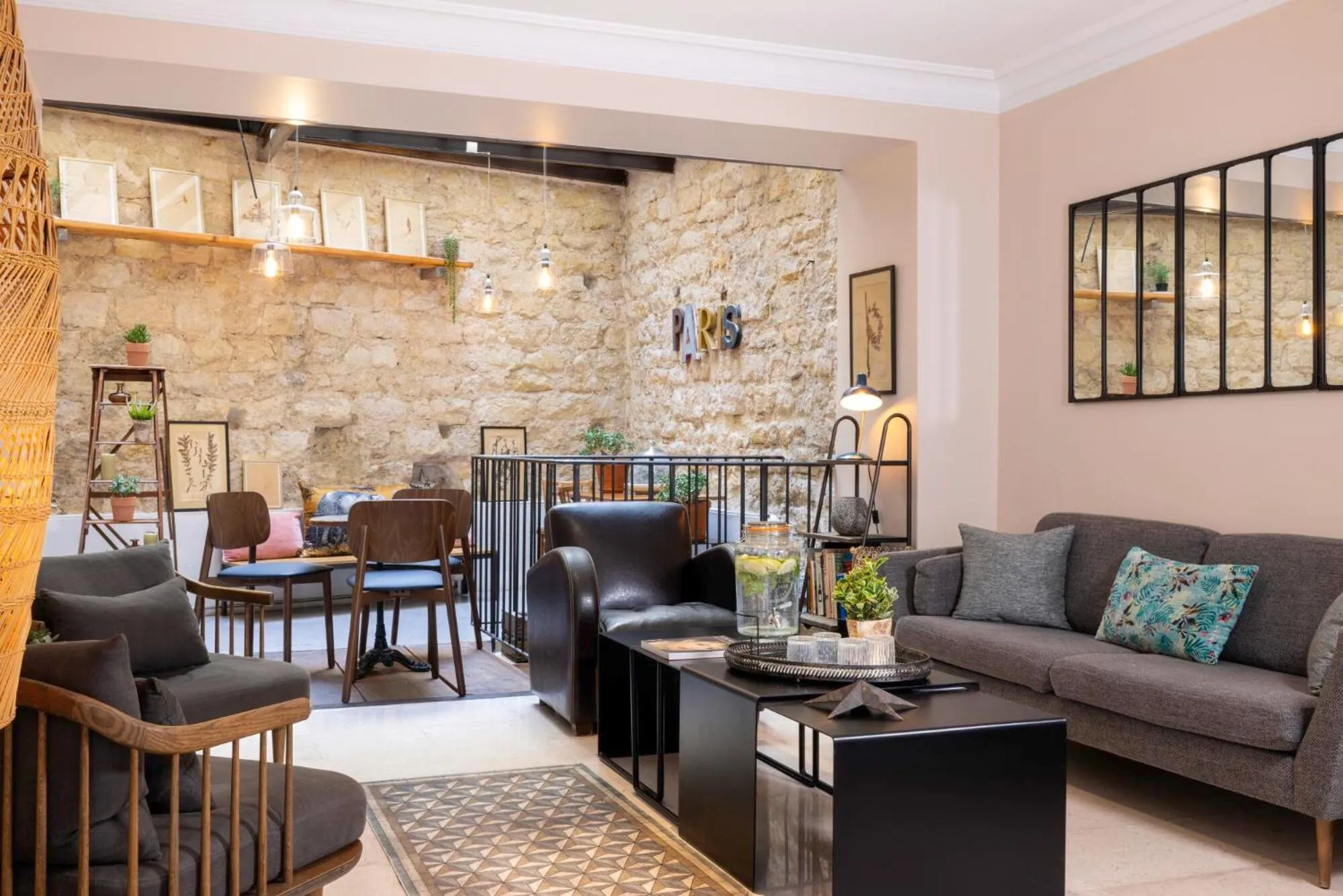 Lobby or reception in Hôtel Maxim Quartier Latin