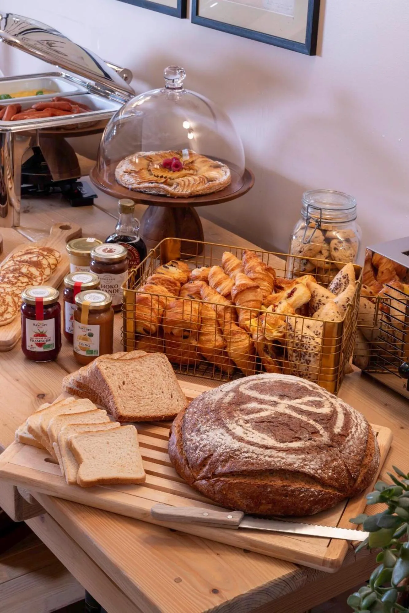 Breakfast in Hôtel Maxim Quartier Latin